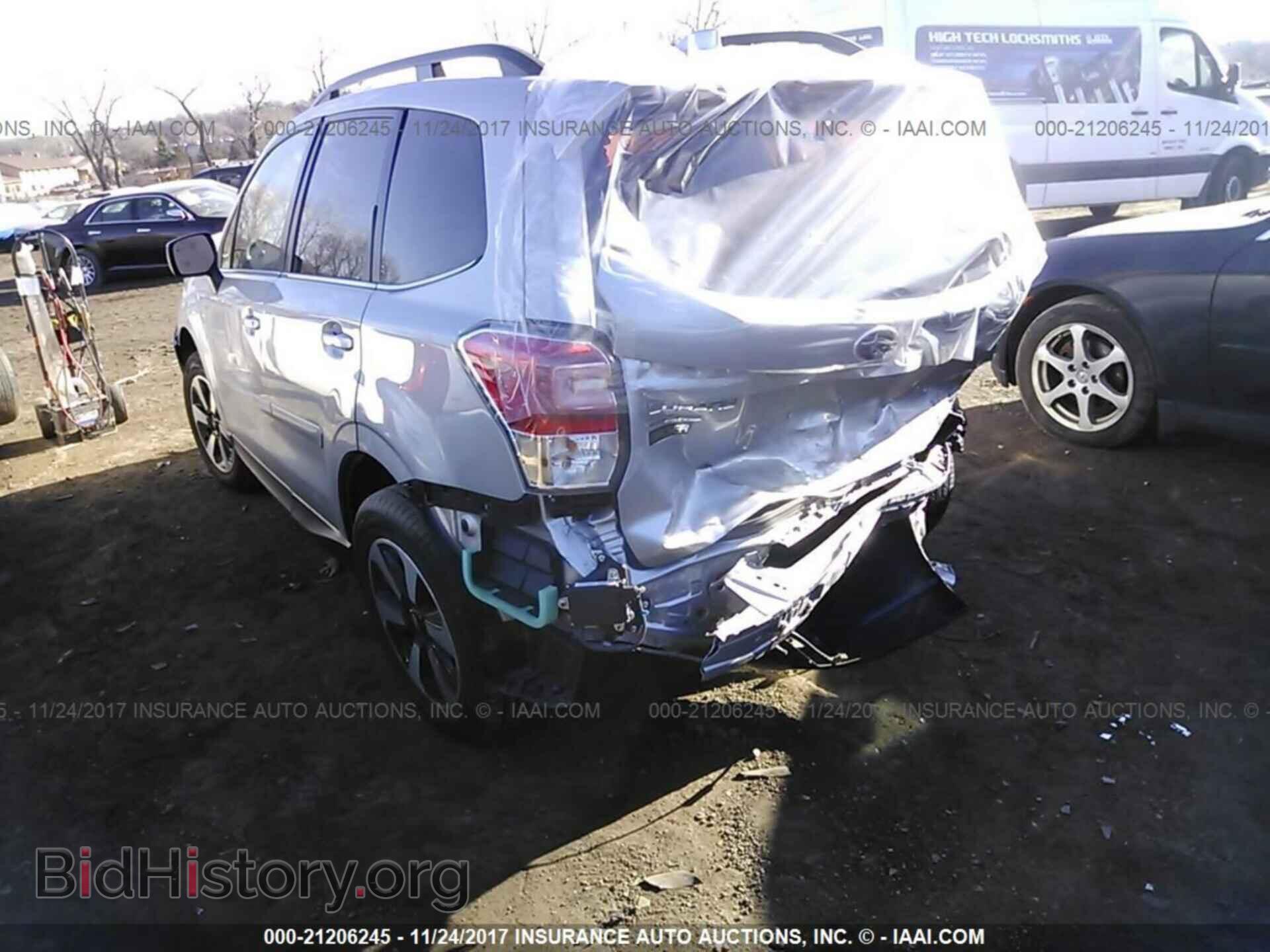2017 Subaru Forester - VIN: JF2SJARC4HH560434 - Photo 3