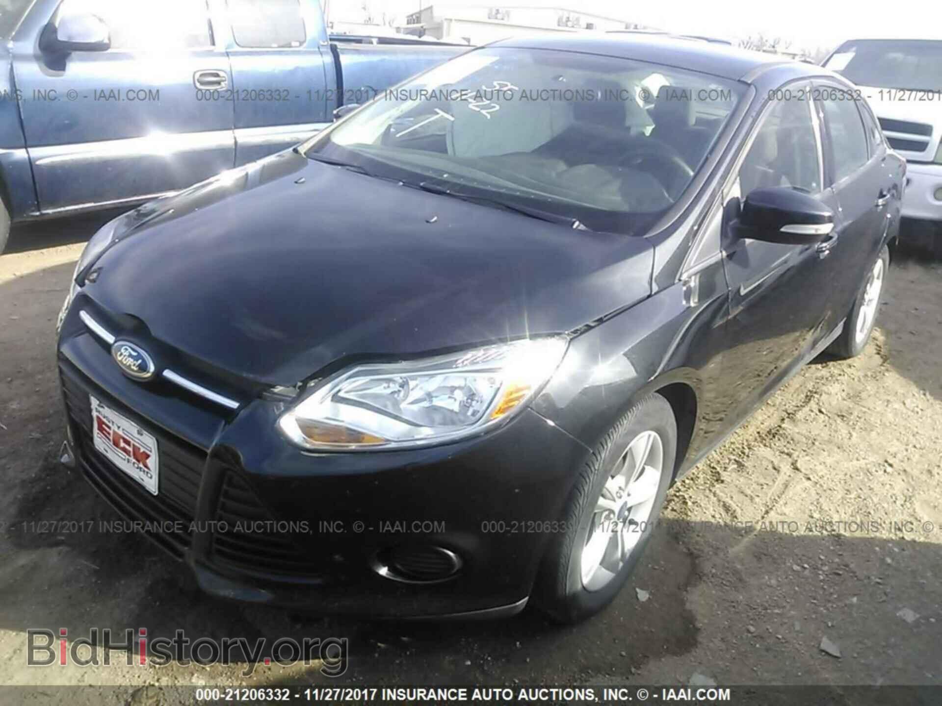 2014 Ford Focus - VIN: 1FADP3F21EL406792 - Photo 2