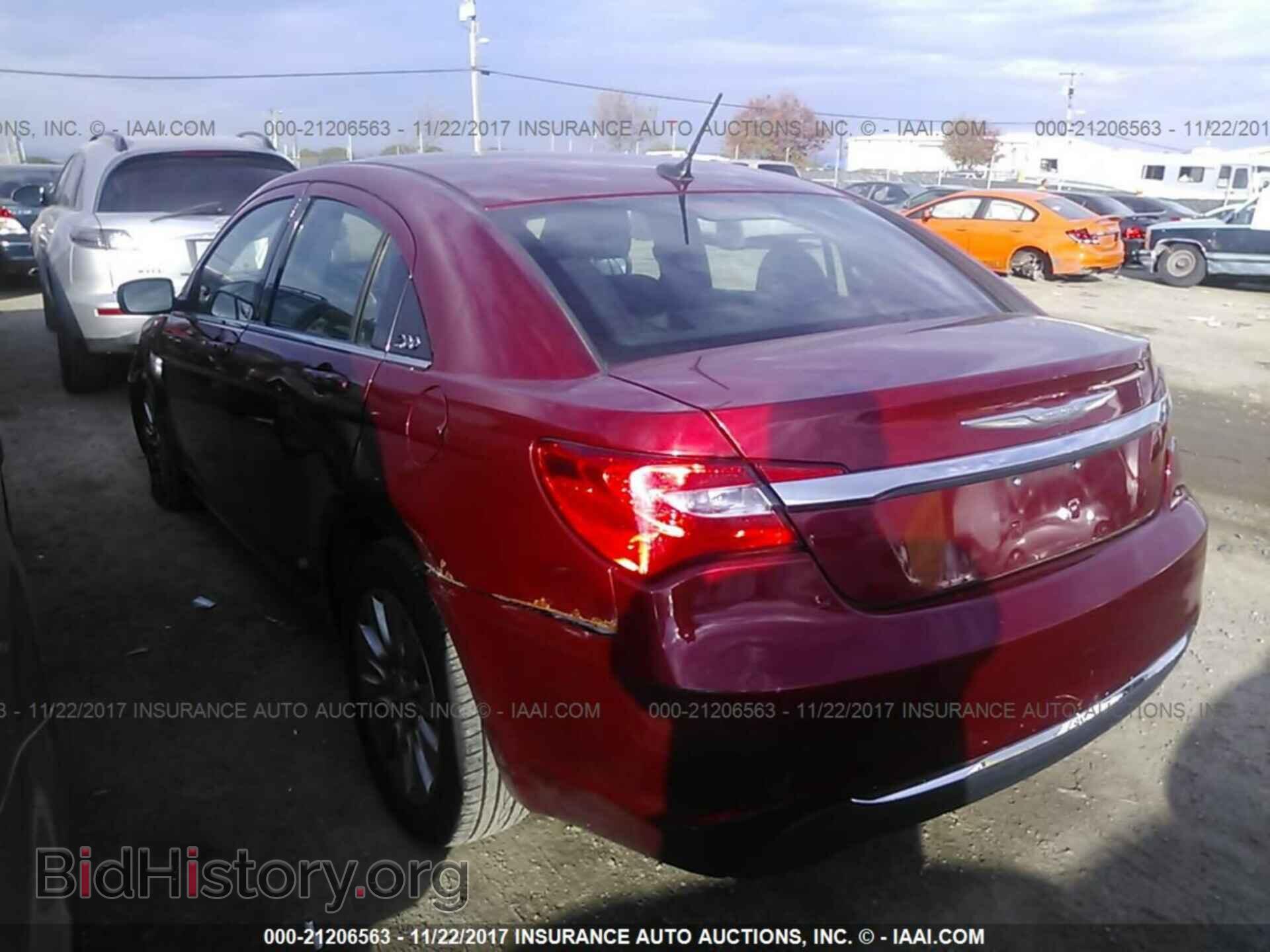 2014 Chrysler 200 - VIN: 1C3CCBAB5EN231099 - Photo 3