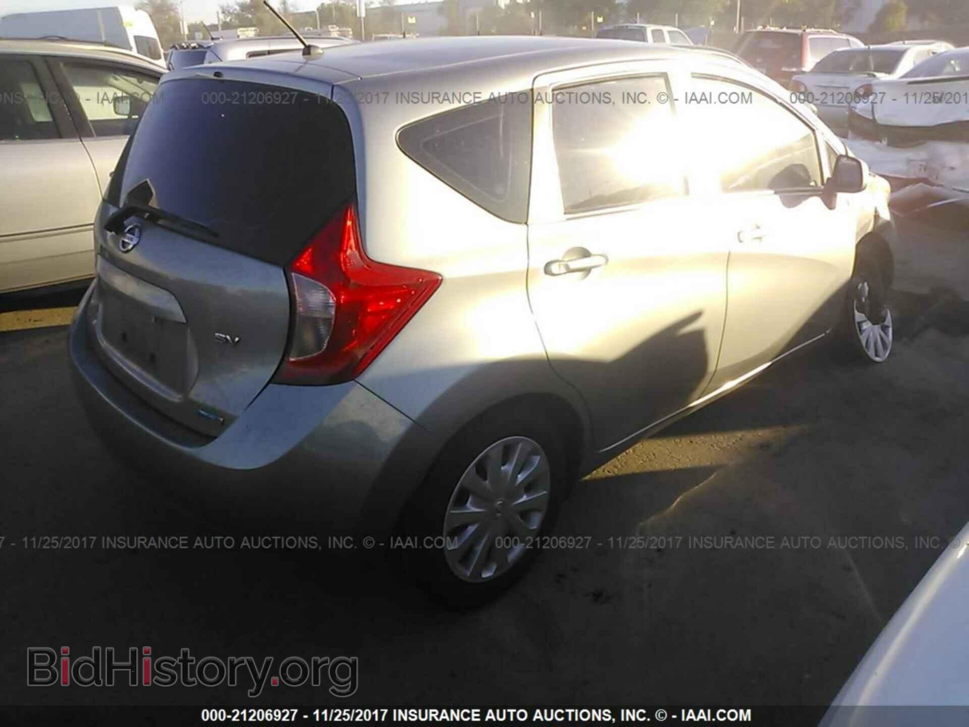 2014 Nissan Versa note - VIN: 3N1CE2CP6EL390585 - Photo 4