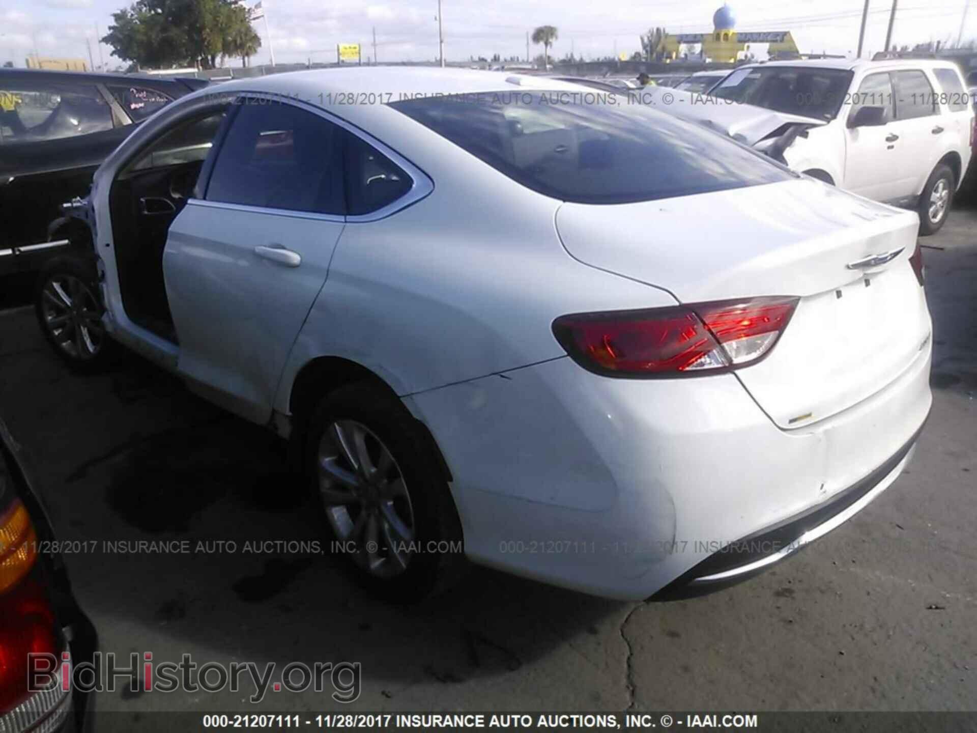 2015 Chrysler 200 - VIN: 1C3CCCAB7FN682087 - Фото 3