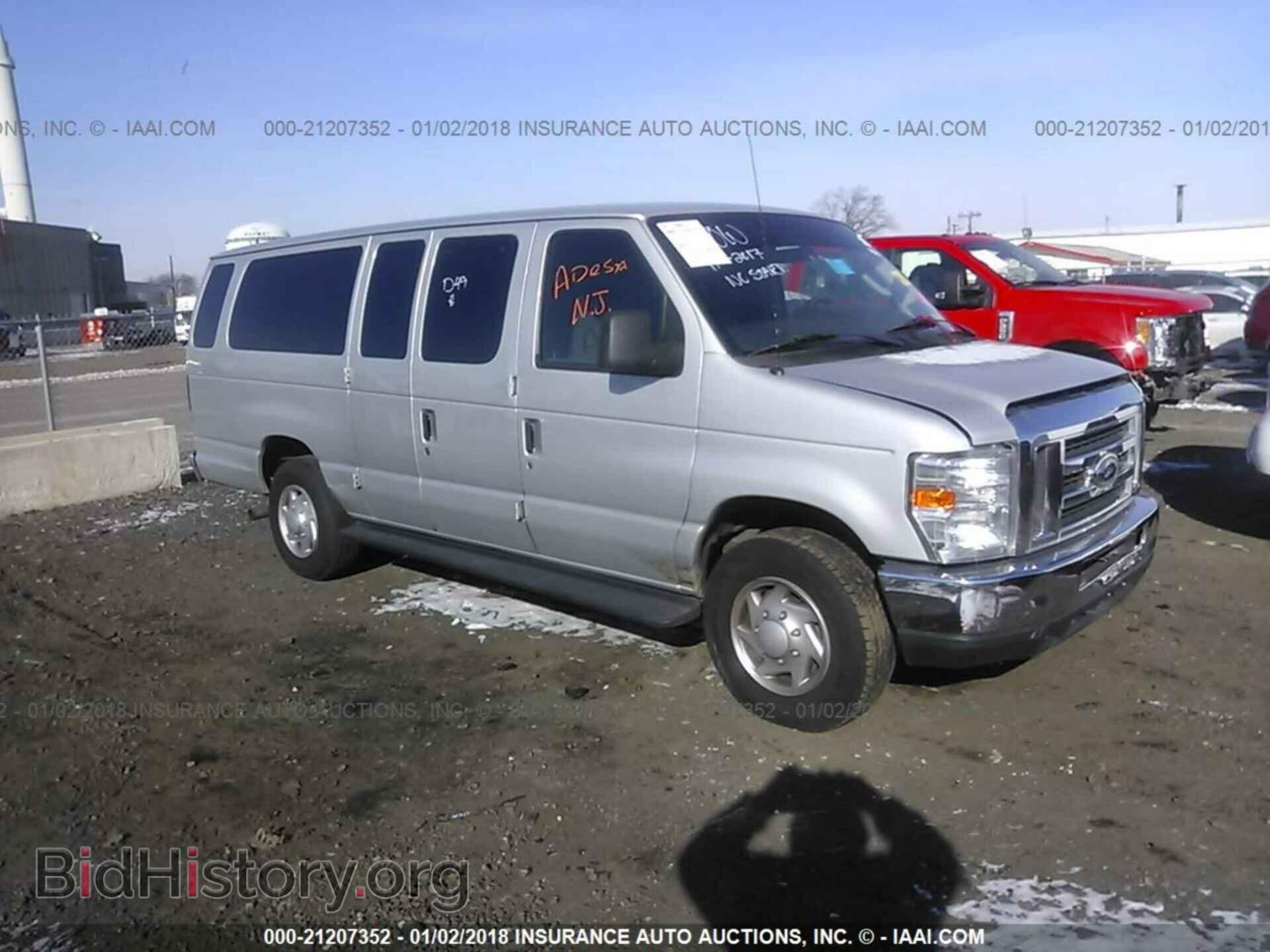 Фотография 1FBSS3BL5CDA98634 - Ford Econoline 2012