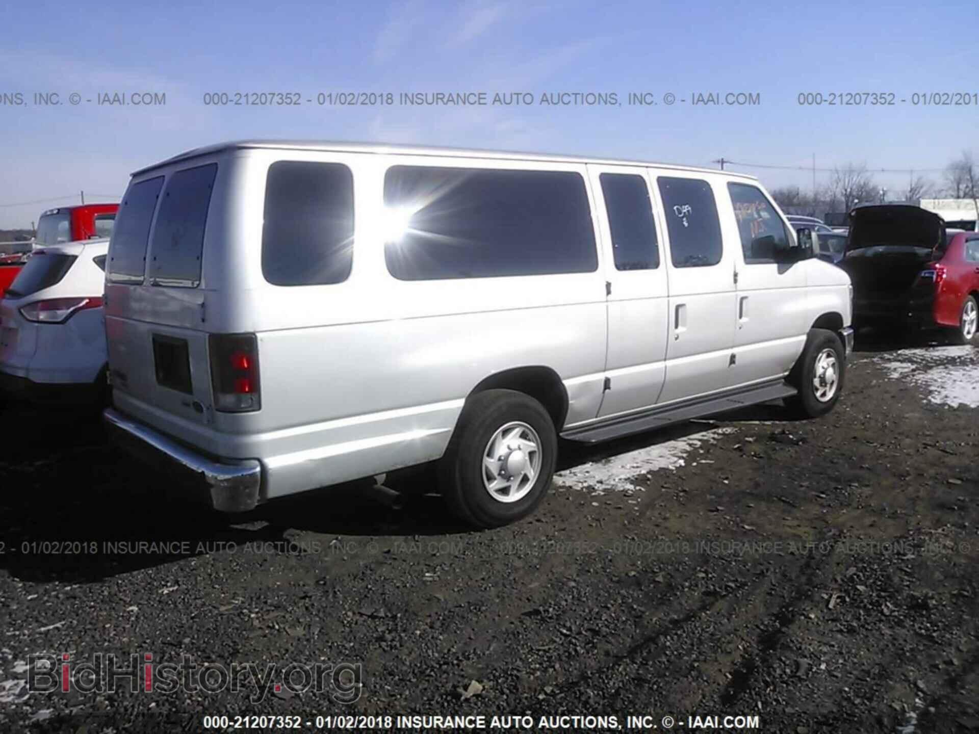 2012 Ford Econoline - VIN: 1FBSS3BL5CDA98634 - Фото 4
