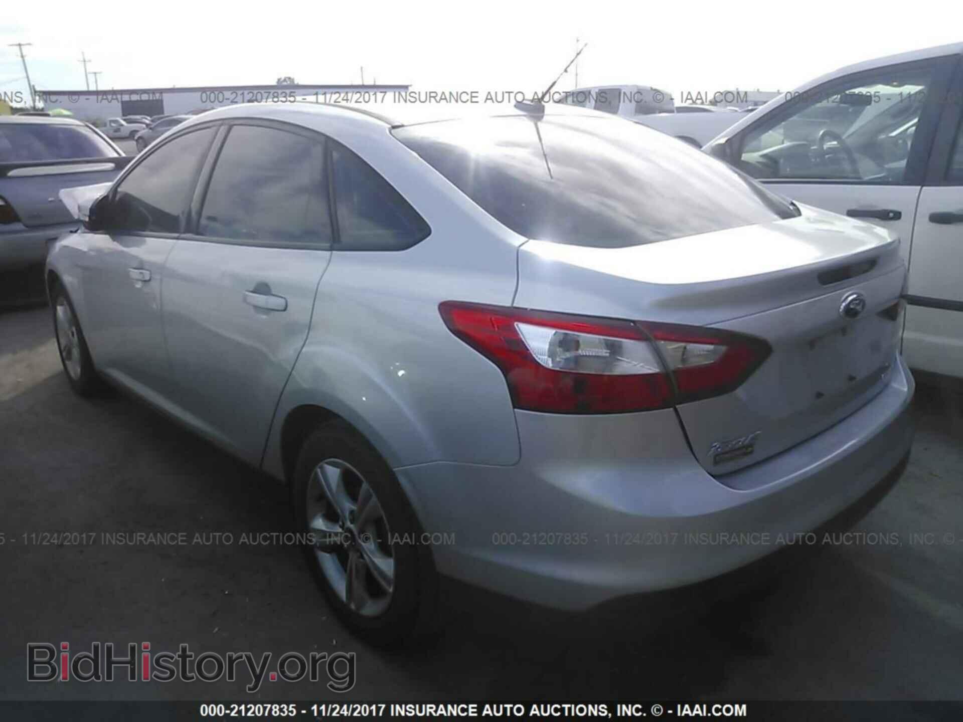 2013 Ford Focus - VIN: 1FADP3F29DL243453 - Photo 3