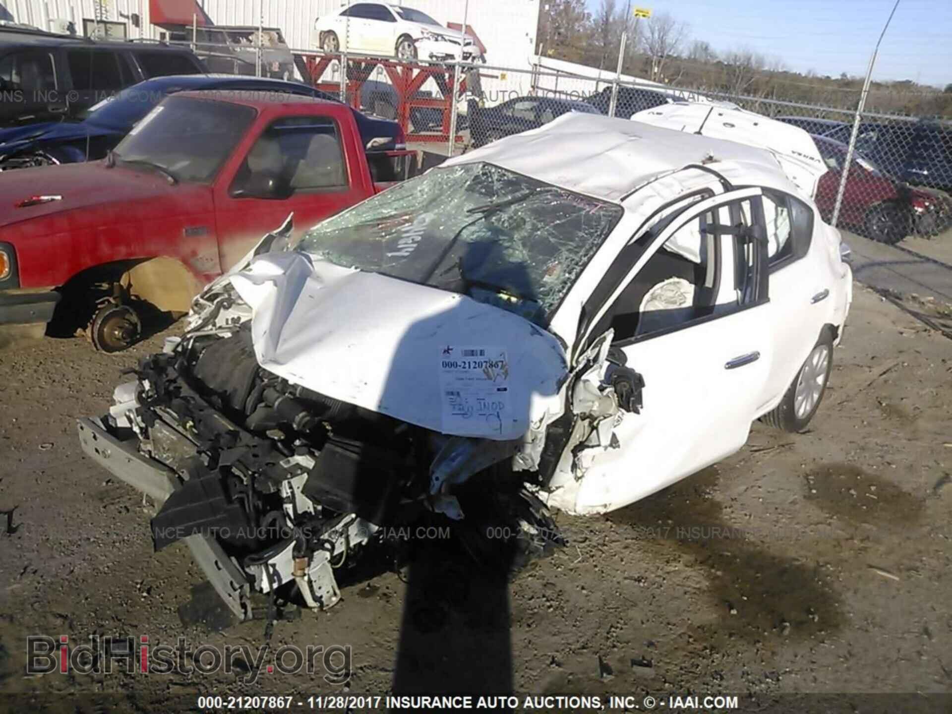 2016 Nissan Versa - VIN: 3N1CN7AP6GL853263 - Фото 2
