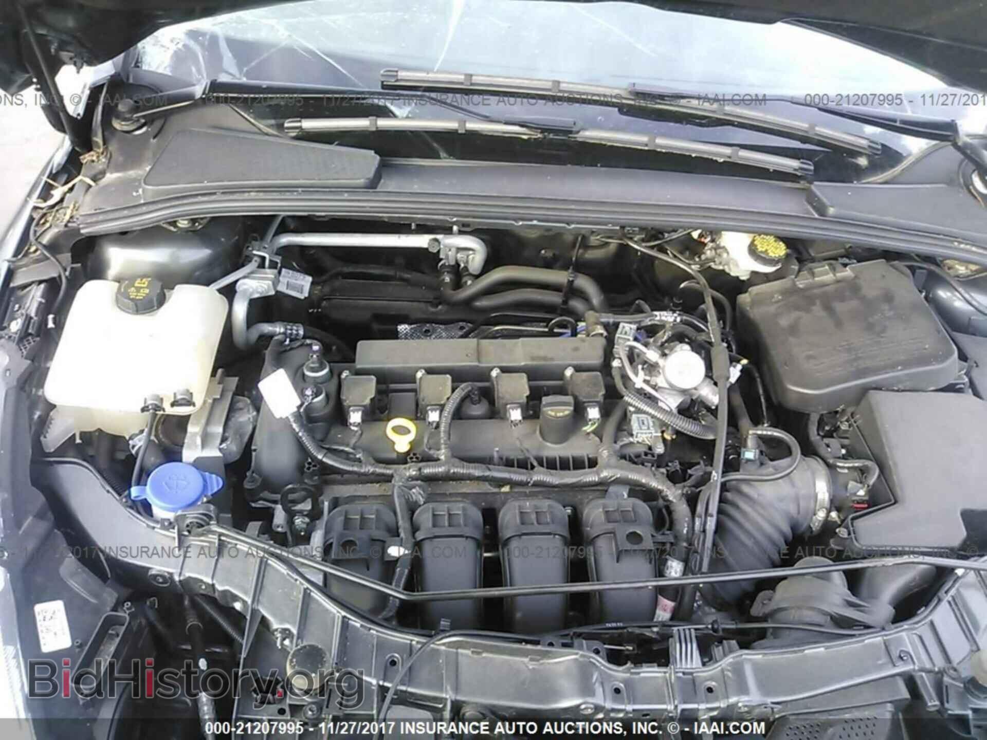 2016 Ford Focus - VIN: 1FADP3F29GL352693 - Фото 10