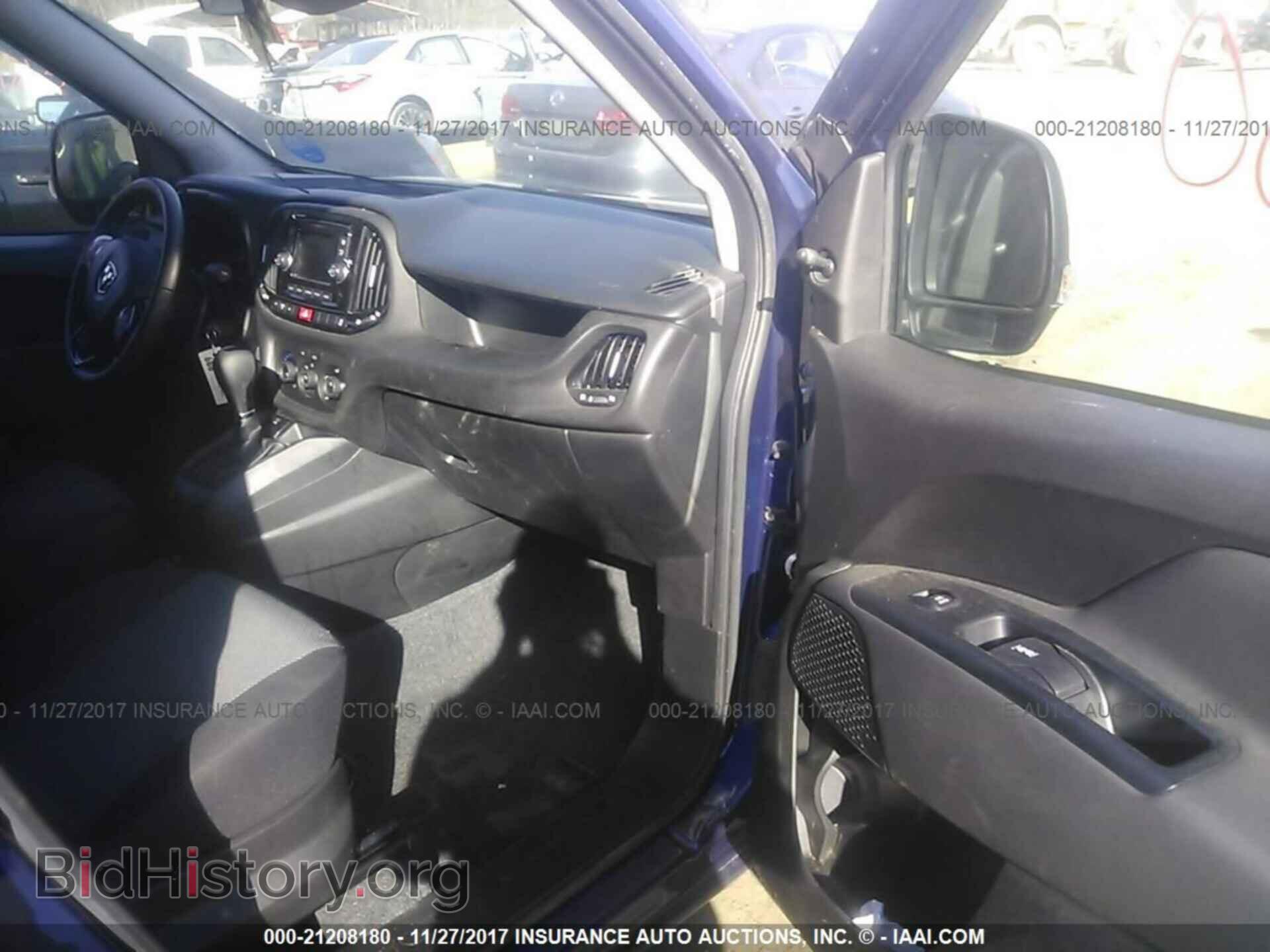 2015 Ram Promaster - VIN: ZFBERFAT9F6A83527 - Фото 5