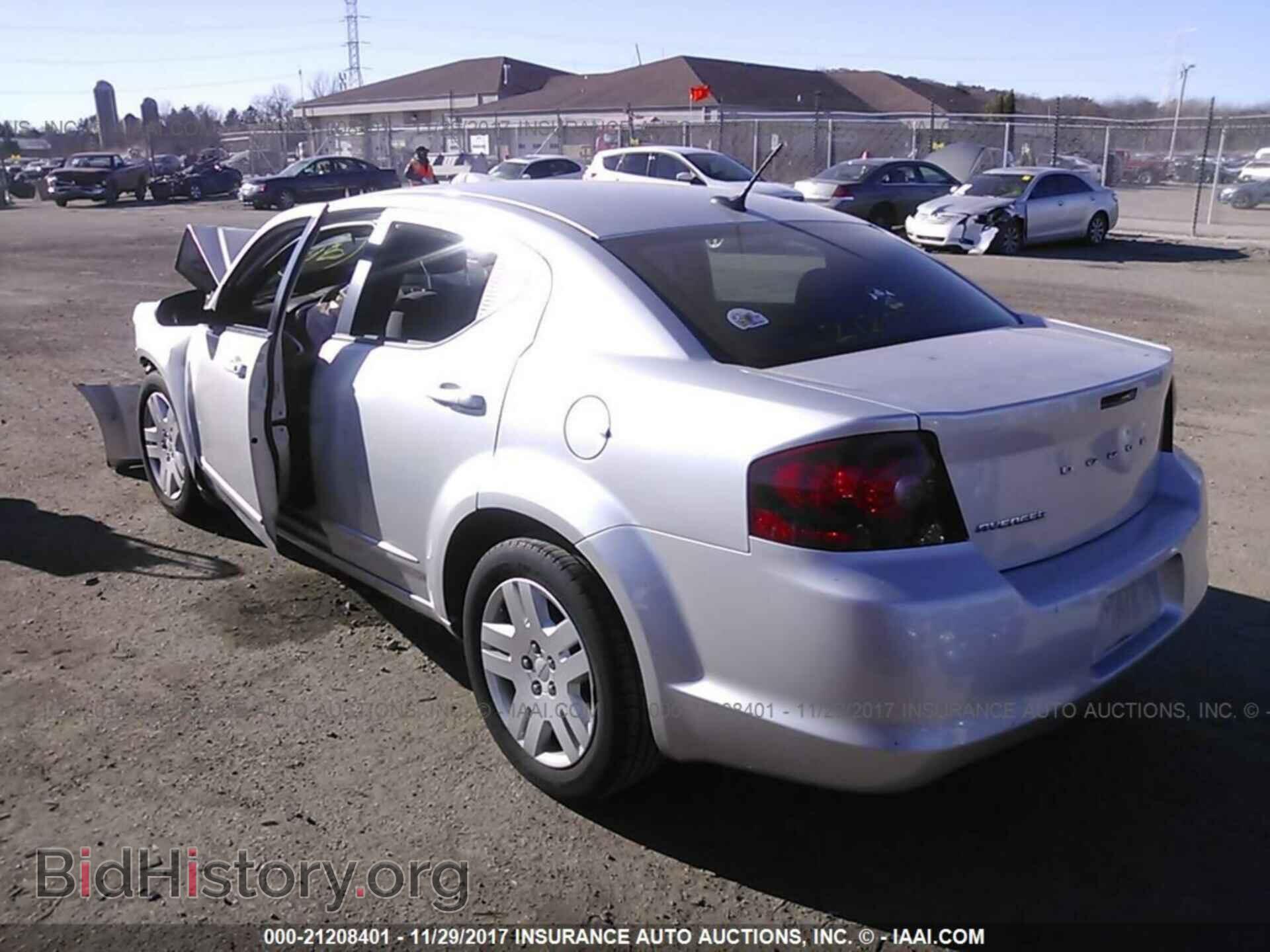 2012 Dodge Avenger - VIN: 1C3CDZAB6CN285465 - Photo 3