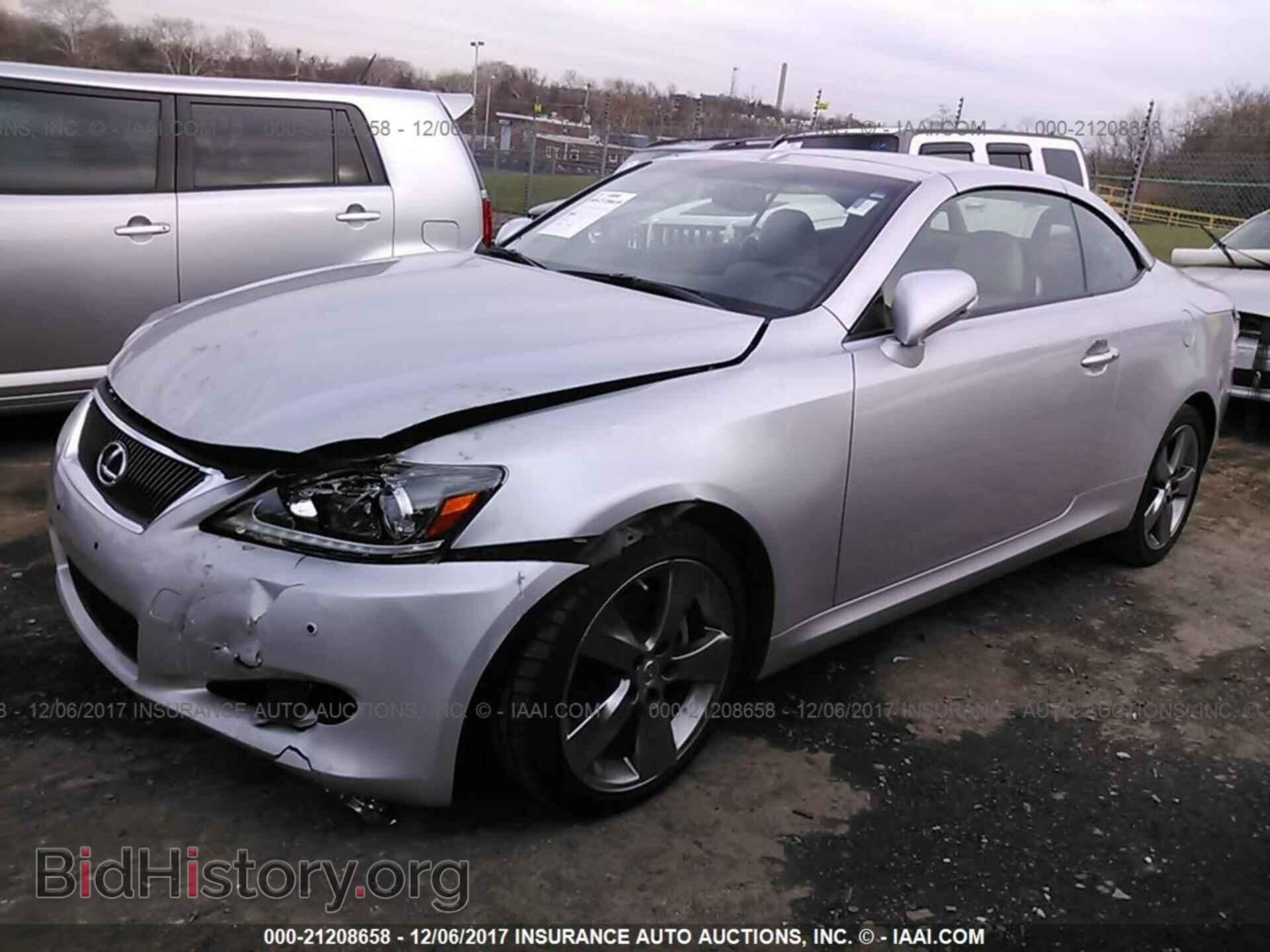 2011 Lexus Is - VIN: JTHFF2C29B2518163 - Фото 2