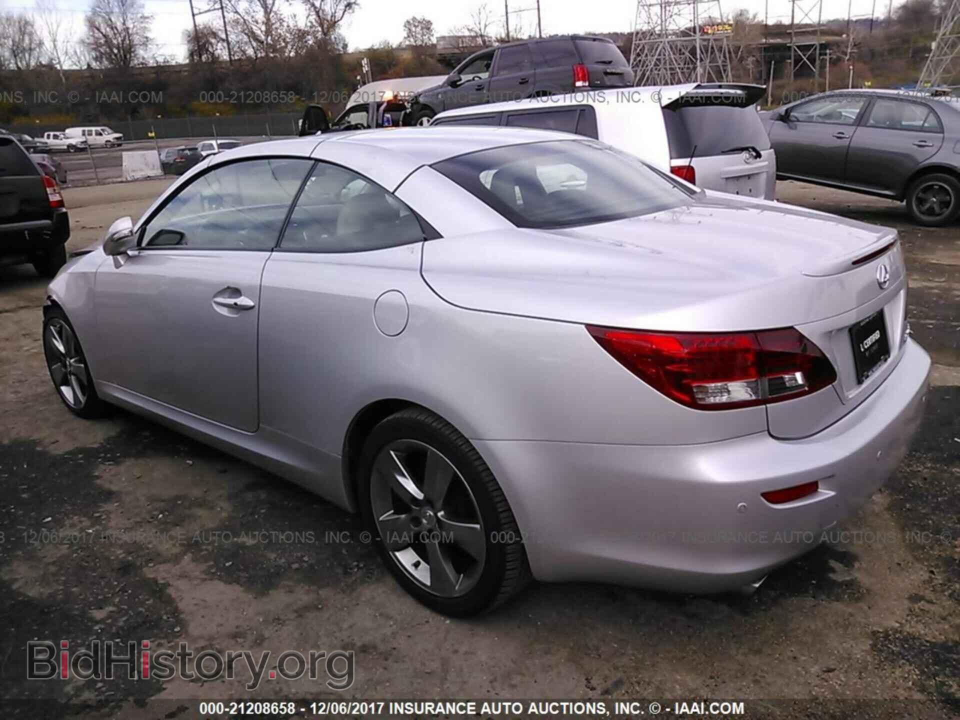 2011 Lexus Is - VIN: JTHFF2C29B2518163 - Фото 3