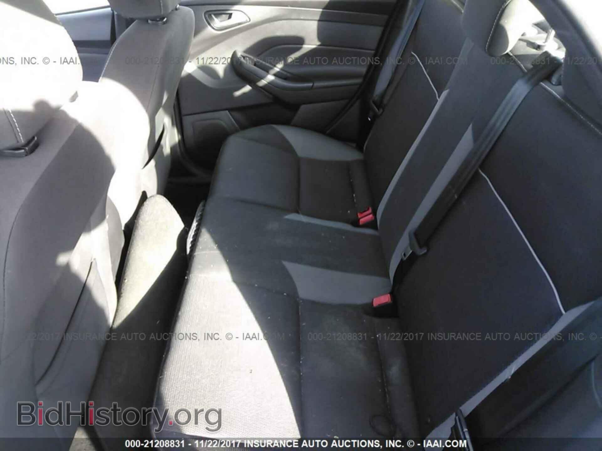 2014 Ford Focus - VIN: 1FADP3F27EL203714 - Фото 8