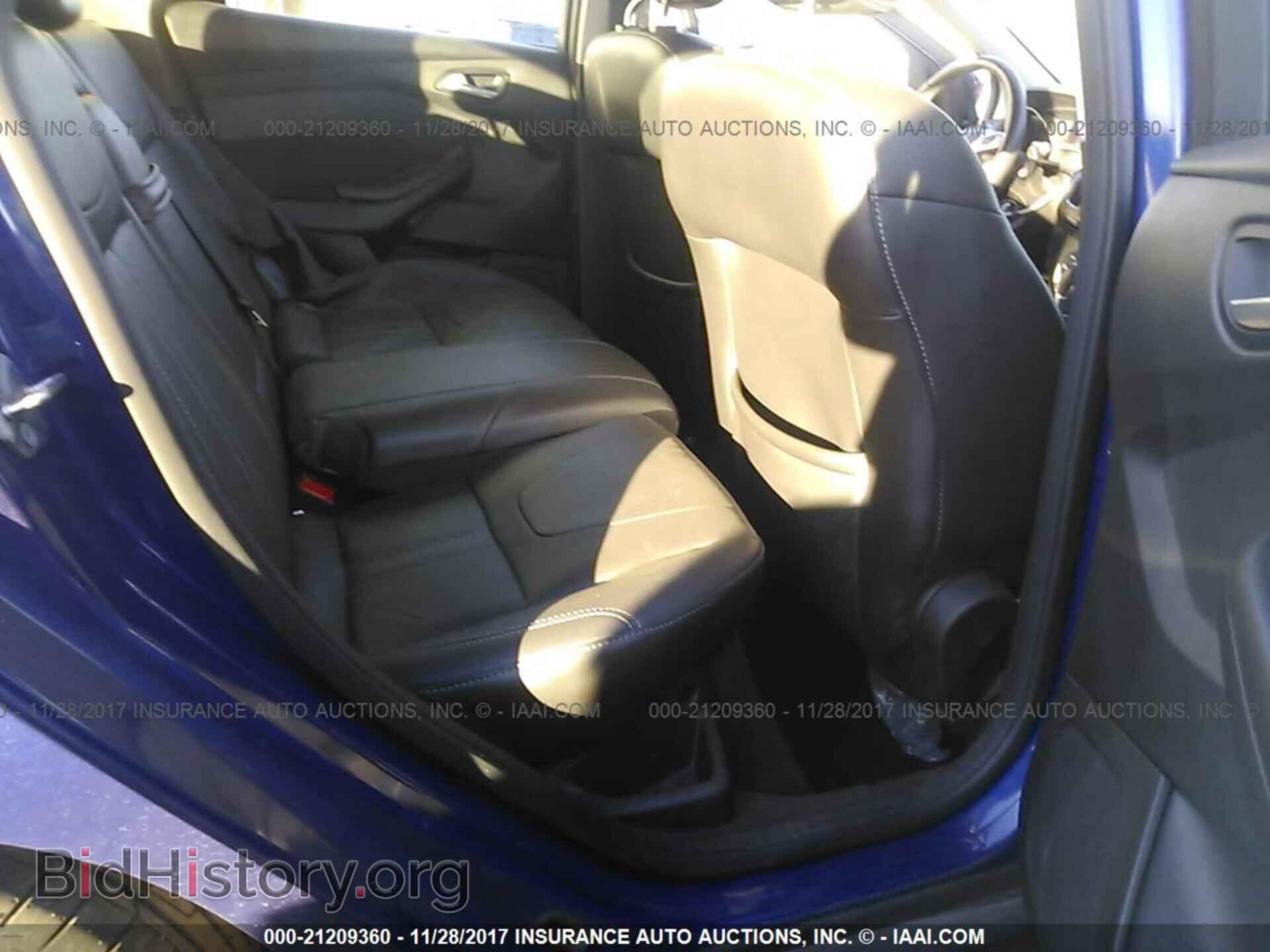 2012 Ford Focus - VIN: 1FAHP3M2XCL373907 - Фото 8