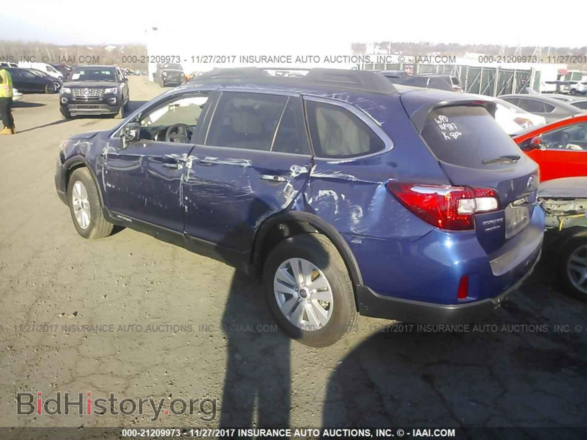 2017 Subaru Outback - VIN: 4S4BSADC3H3383662 - Фото 3