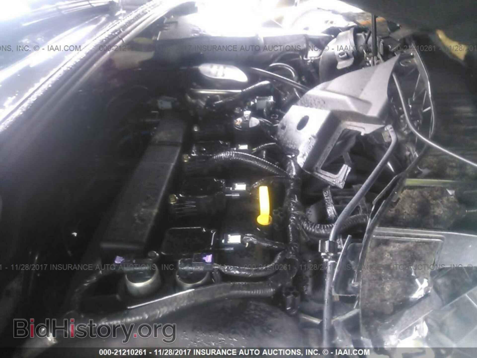 2015 Ford Focus - VIN: 1FADP3F28FL365482 - Photo 10