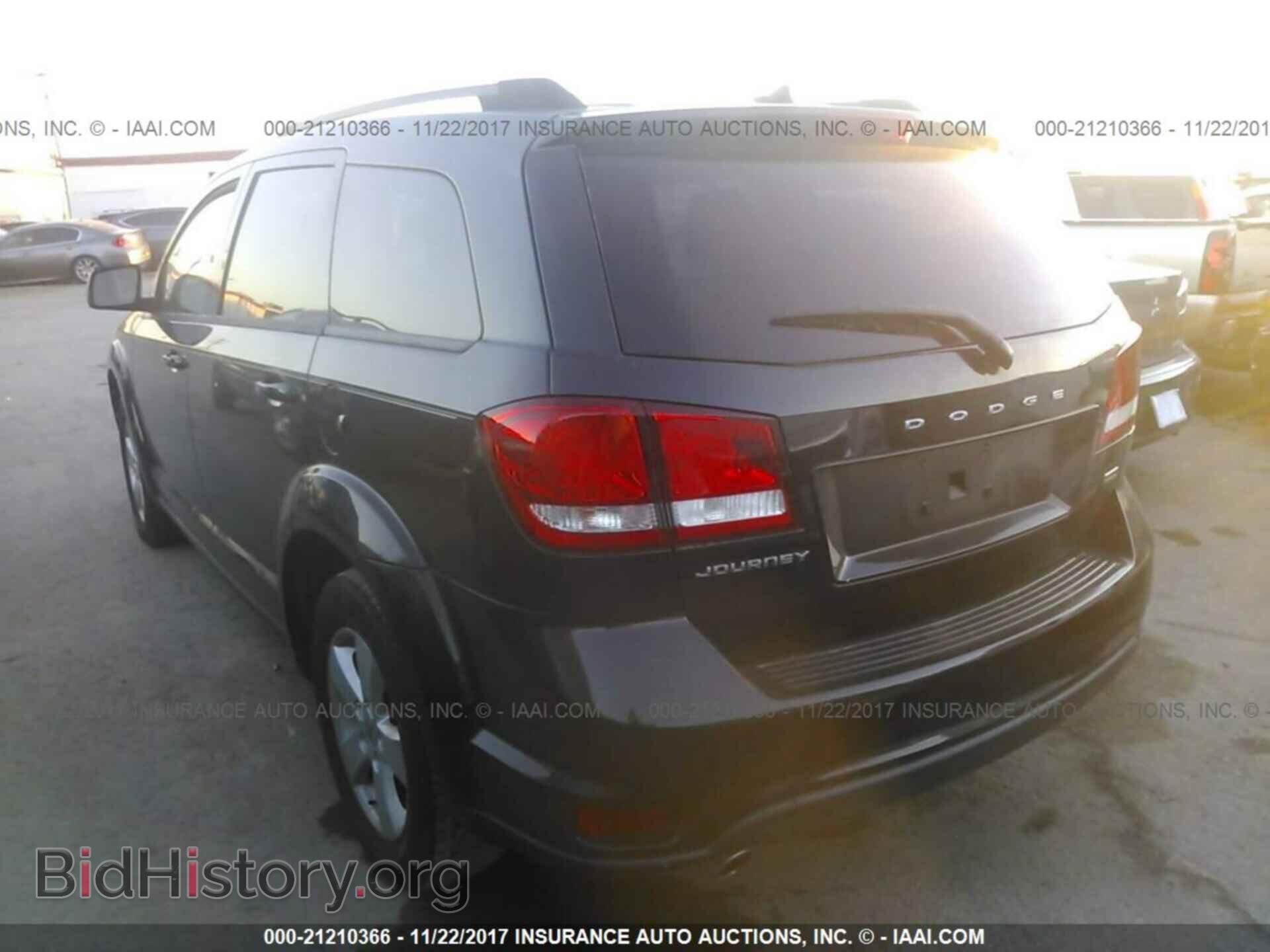 2012 Dodge Journey - VIN: 3C4PDCBG2CT186954 - Фото 3