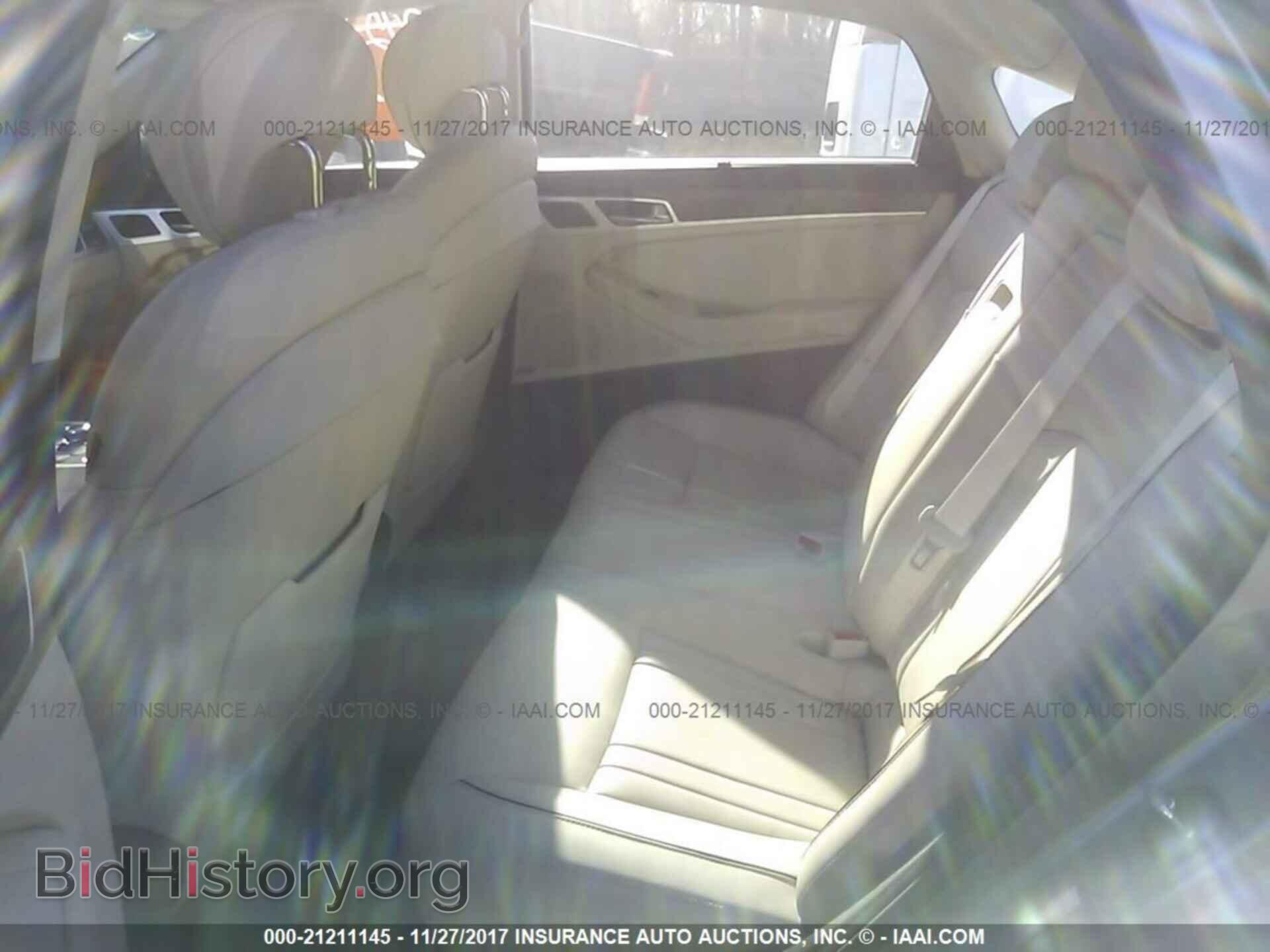 2015 Hyundai Genesis - VIN: KMHGN4JE3FU095166 - Фото 8