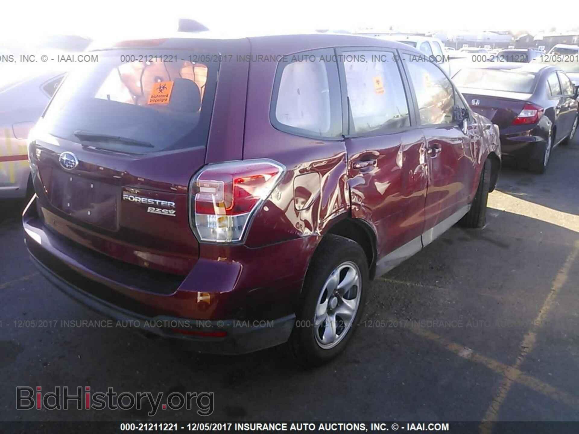 2017 Subaru Forester - VIN: JF2SJAAC5HH544206 - Фото 4