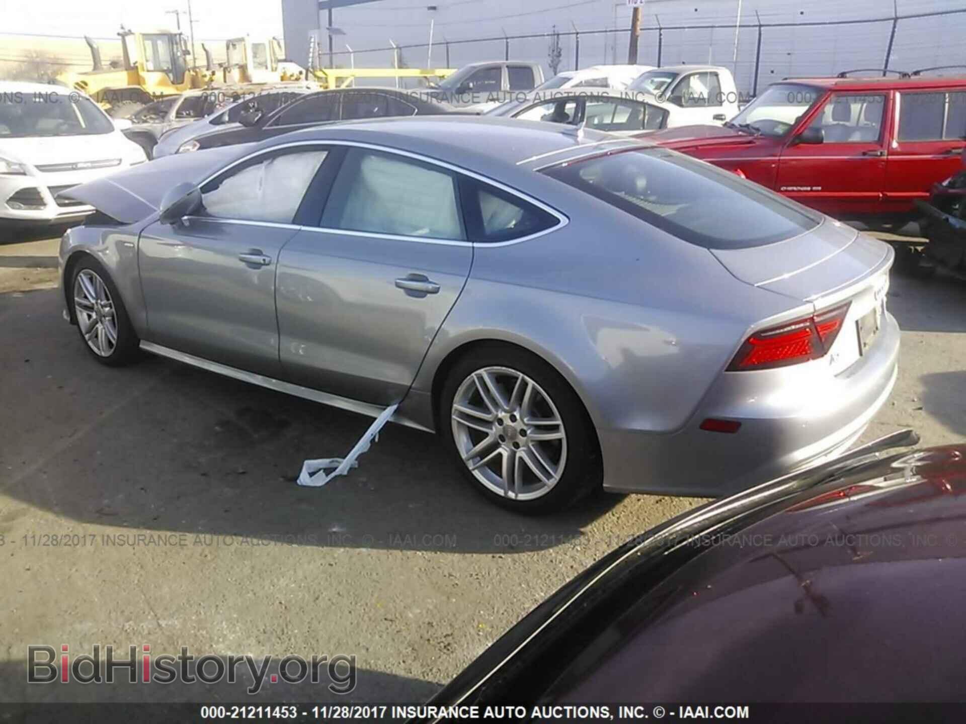 2016 Audi A7 - VIN: WAUWGAFC7GN015926 - Фото 3