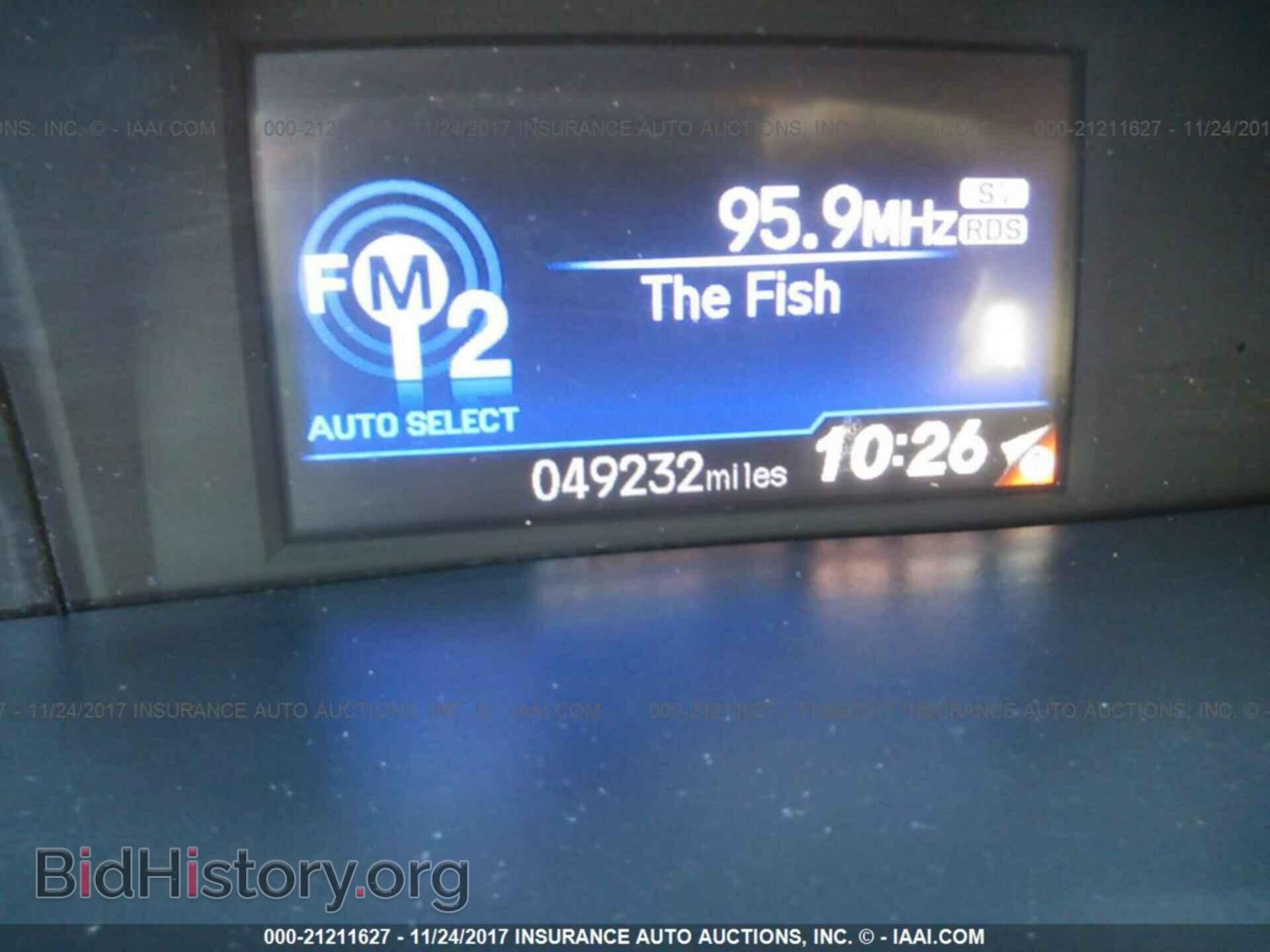 2012 Honda Civic - VIN: 2HGFB2F57CH580142 - Photo 7