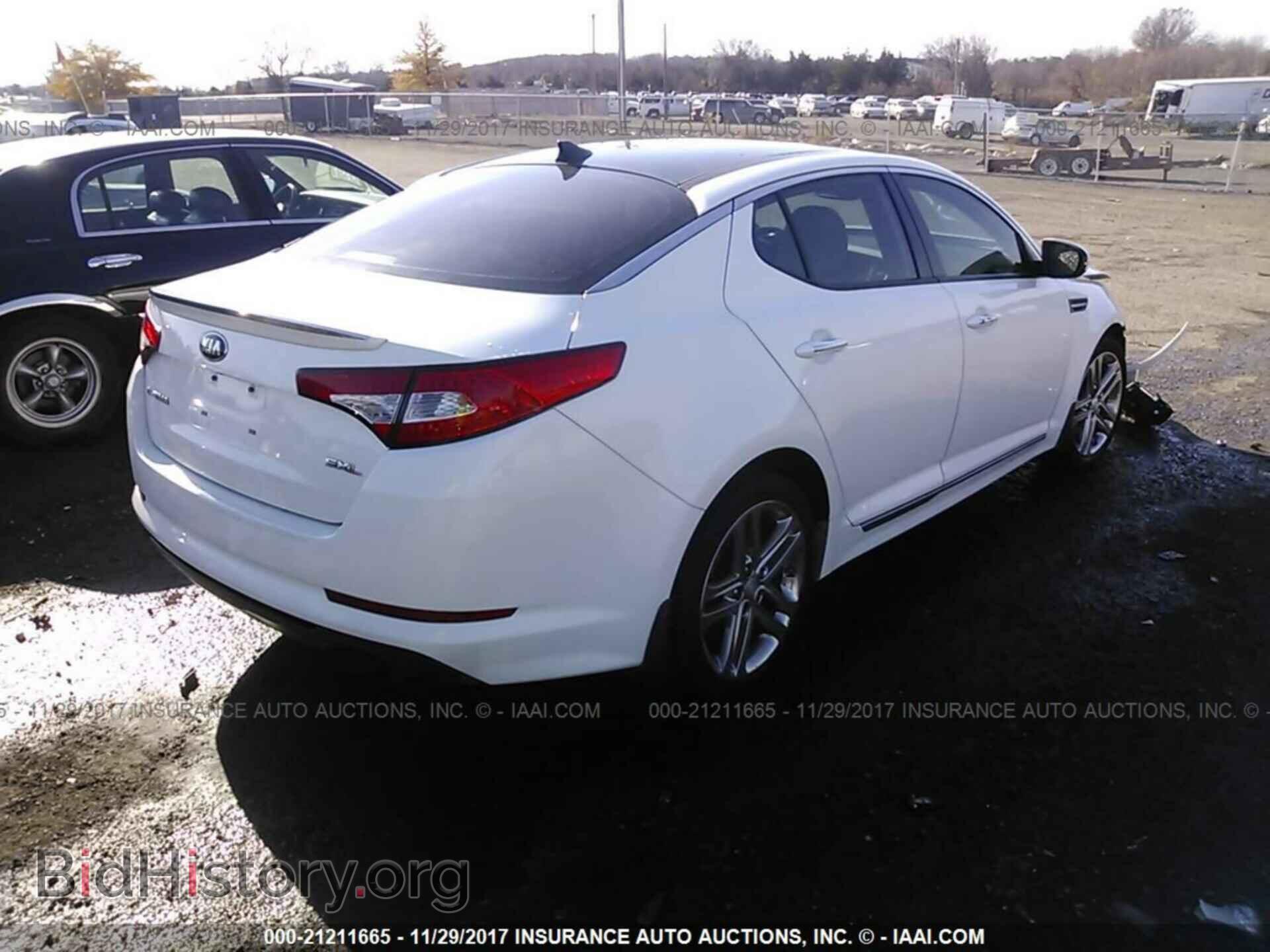 2013 Kia Optima - VIN: 5XXGR4A67DG111700 - Фото 4