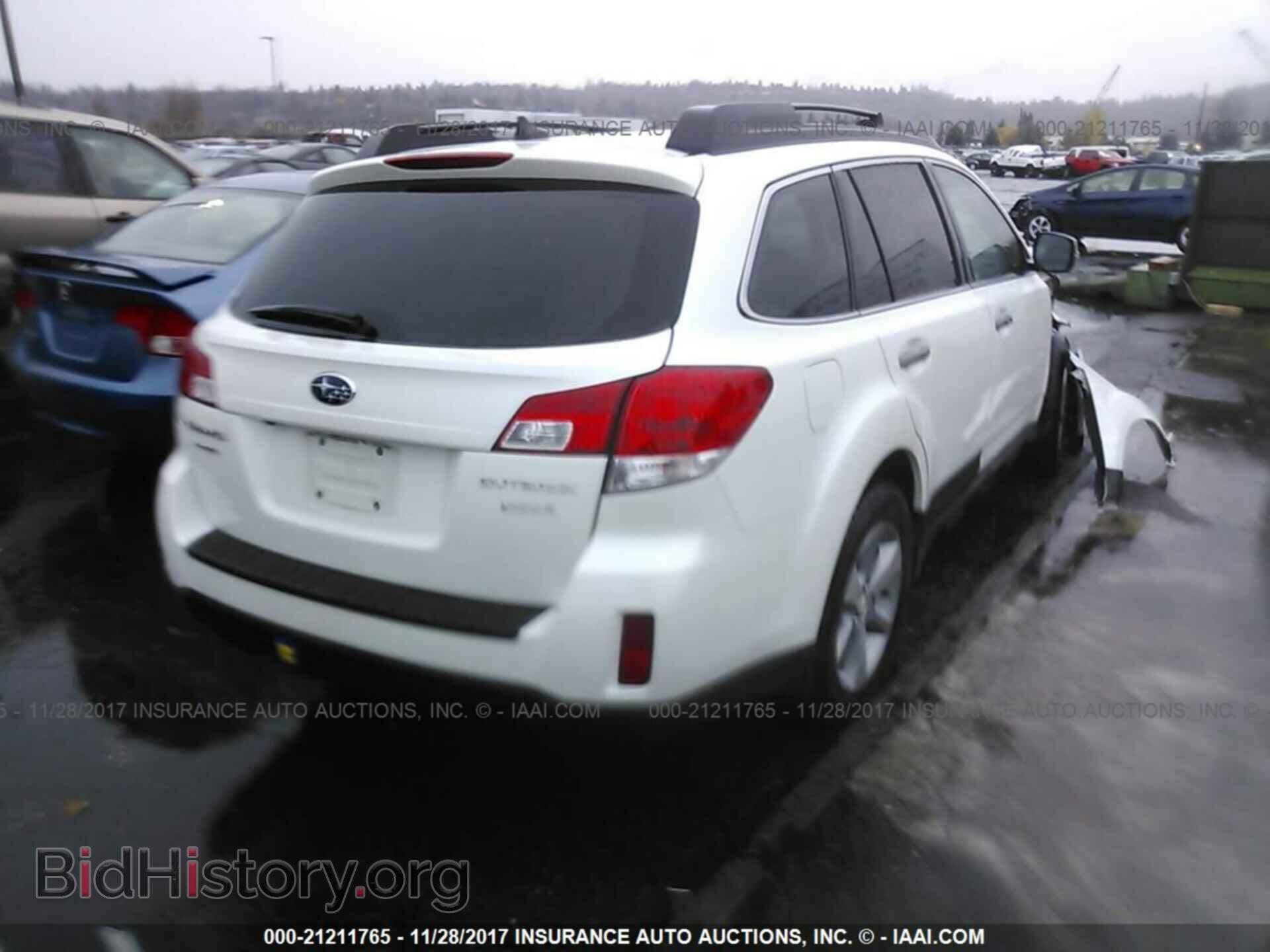 2013 Subaru Outback - VIN: 4S4BRBSCXD3291558 - Фото 4