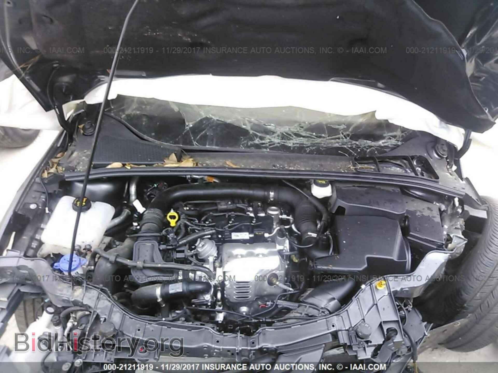 2017 Ford Focus - VIN: 1FADP3FE3HL282135 - Photo 10