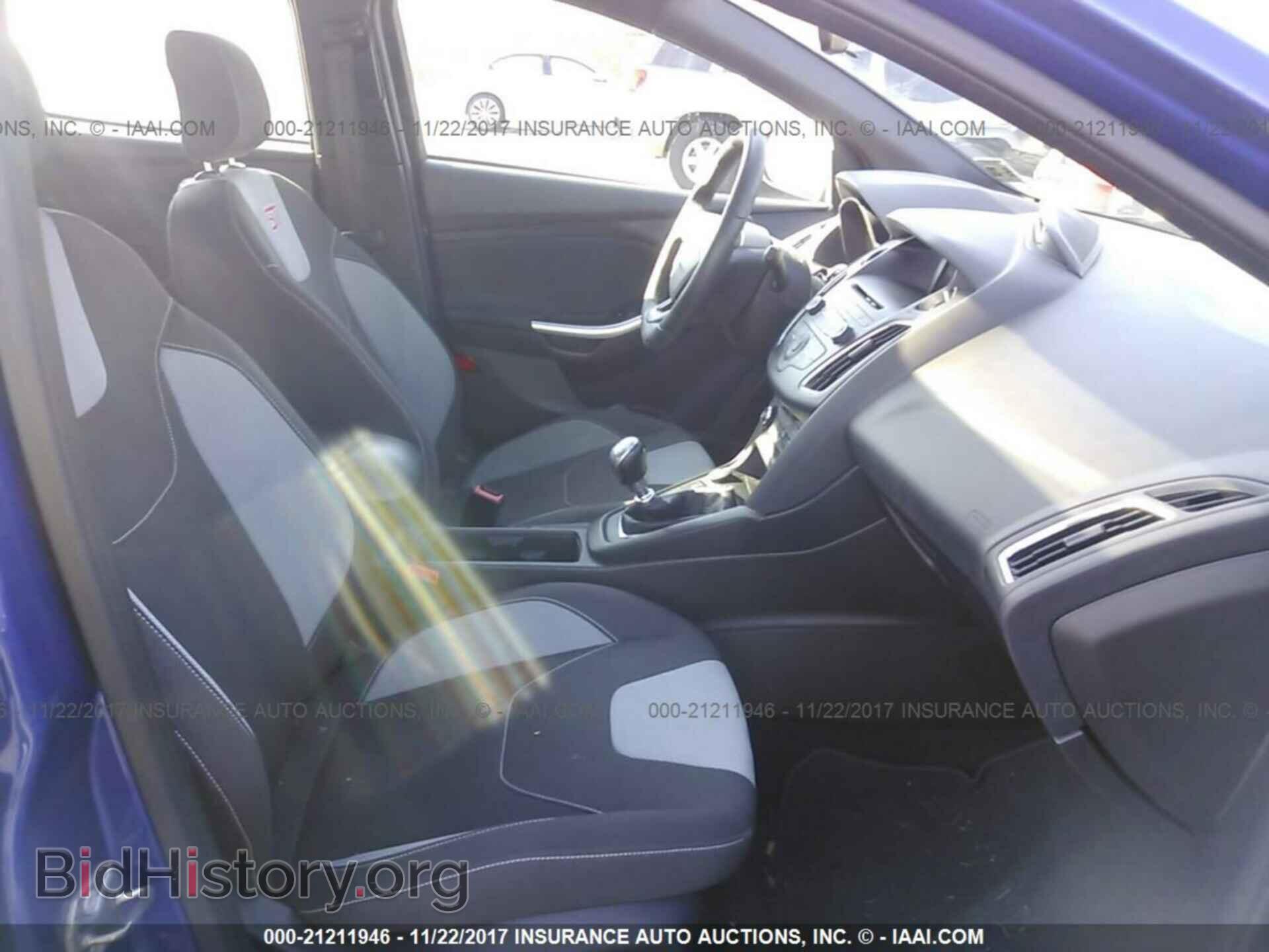 2015 Ford Focus - VIN: 1FADP3L93FL237801 - Photo 5