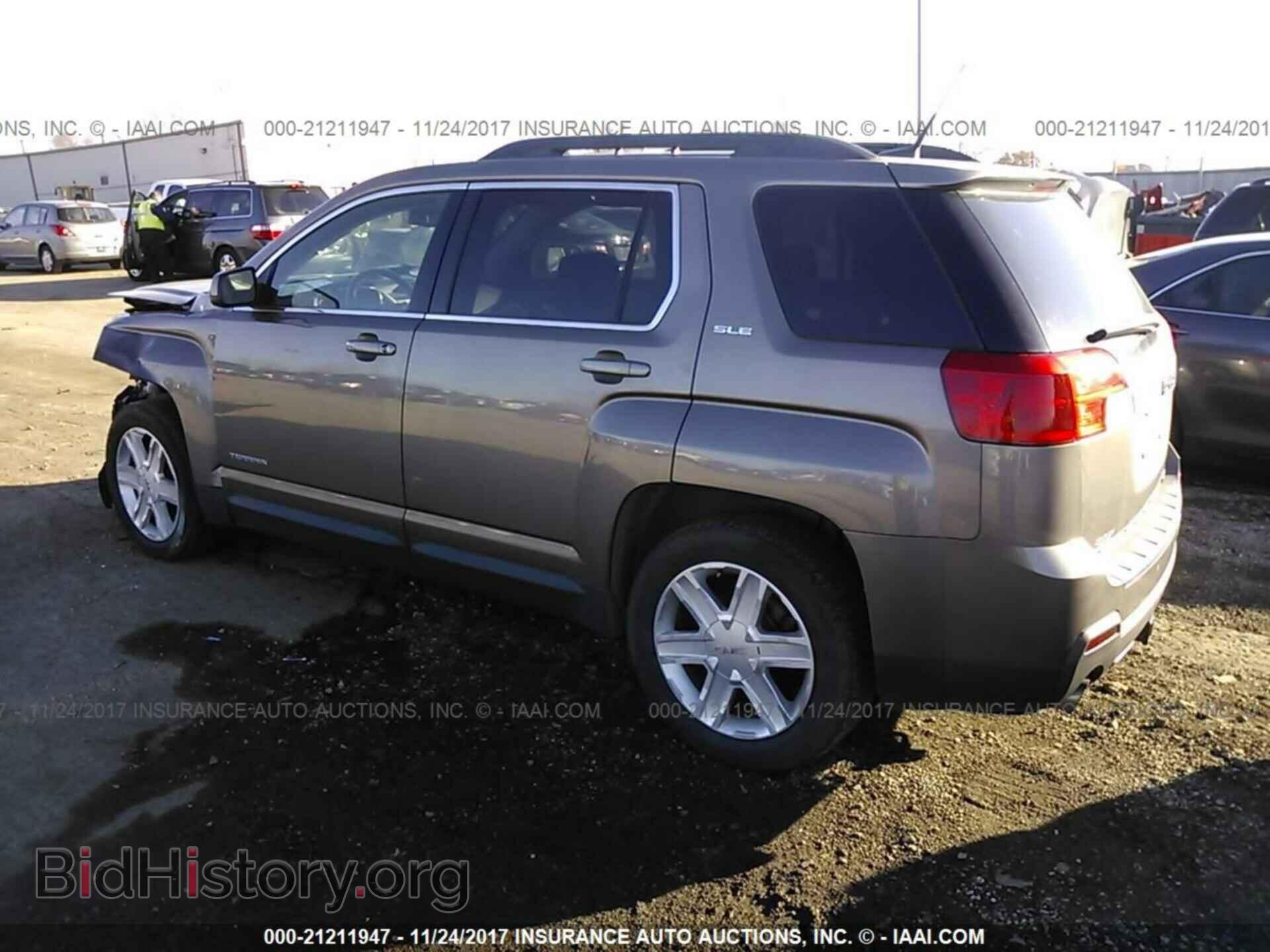 2011 Gmc Terrain - VIN: 2CTFLTE5XB6229016 - Фото 3