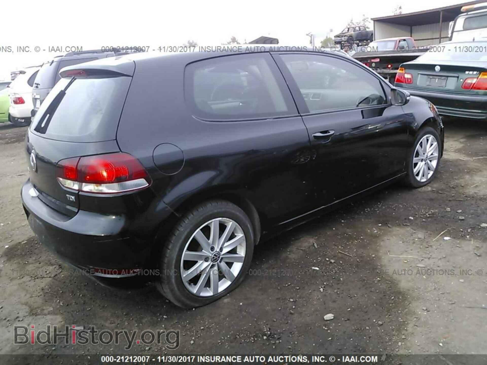 2011 Volkswagen Golf - VIN: WVWMM7AJ9BW116030 - Фото 4