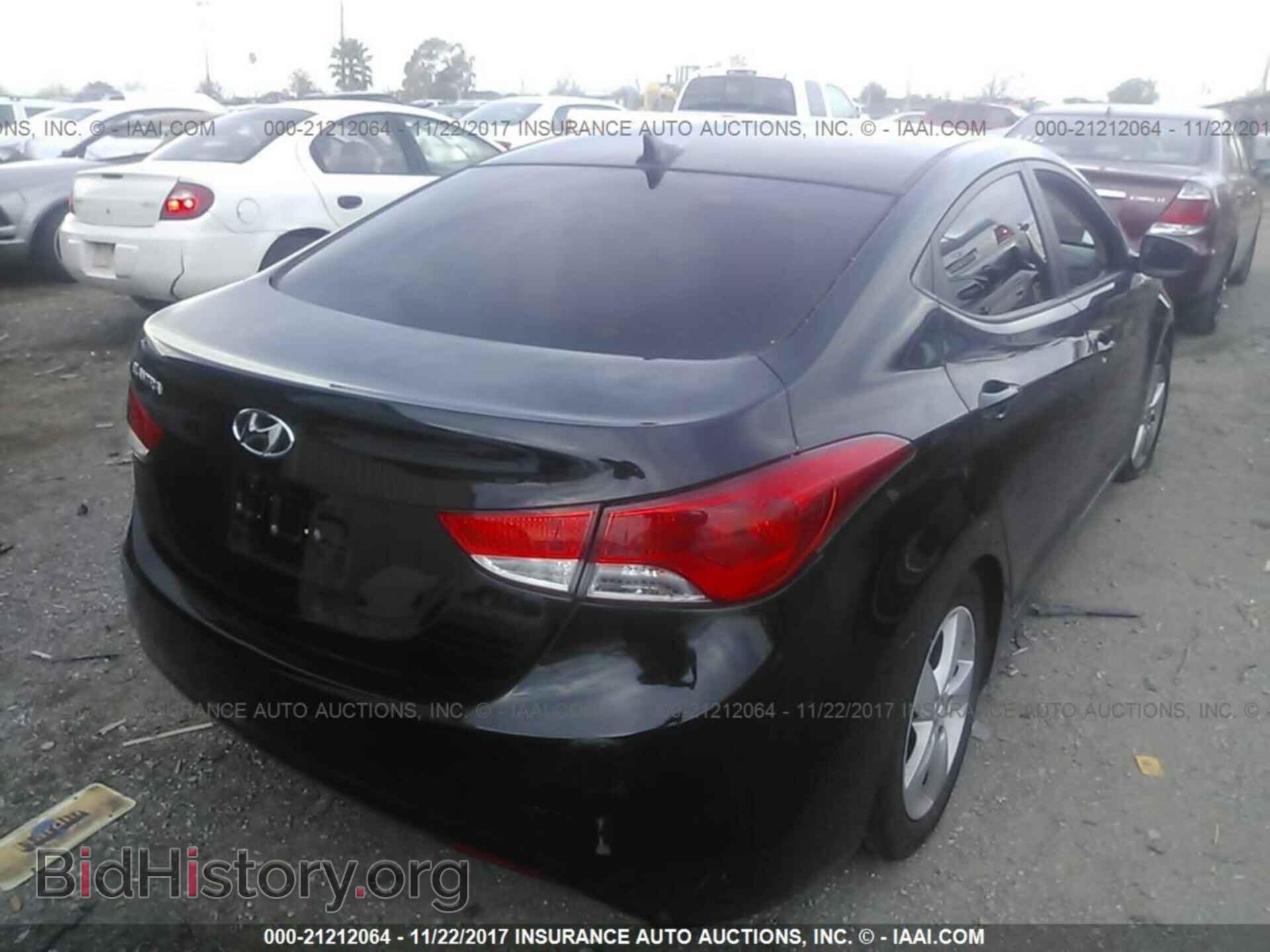 2012 Hyundai Elantra - VIN: KMHDH4AE3CU391956 - Фото 4
