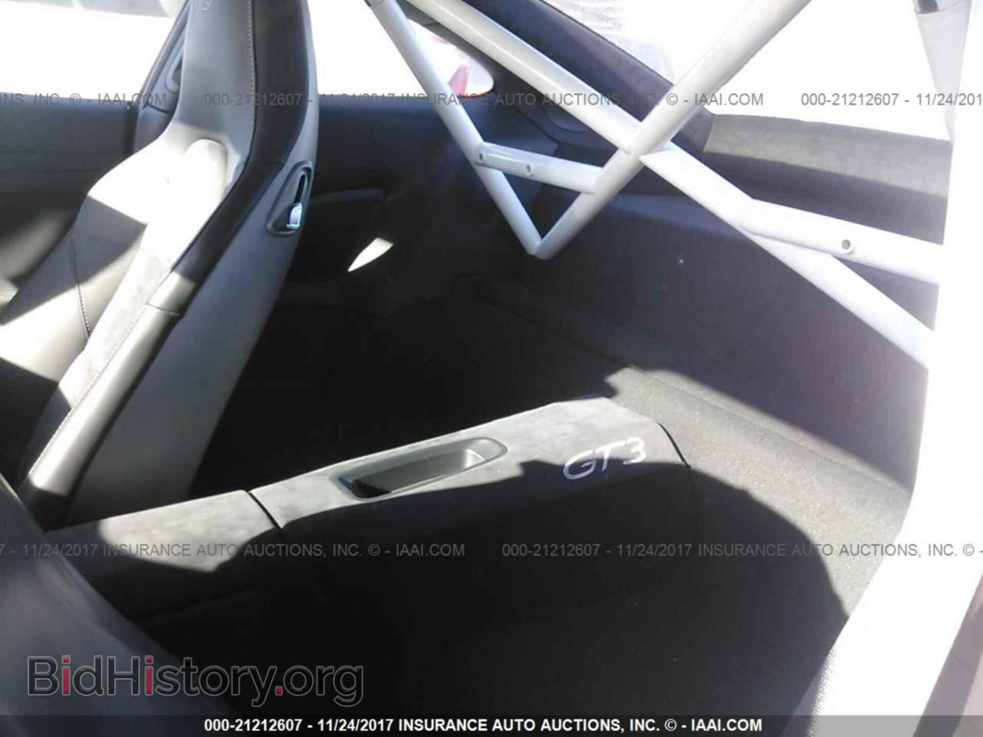 2014 Porsche 911 - VIN: WP0AC2A9XES183178 - Фото 8