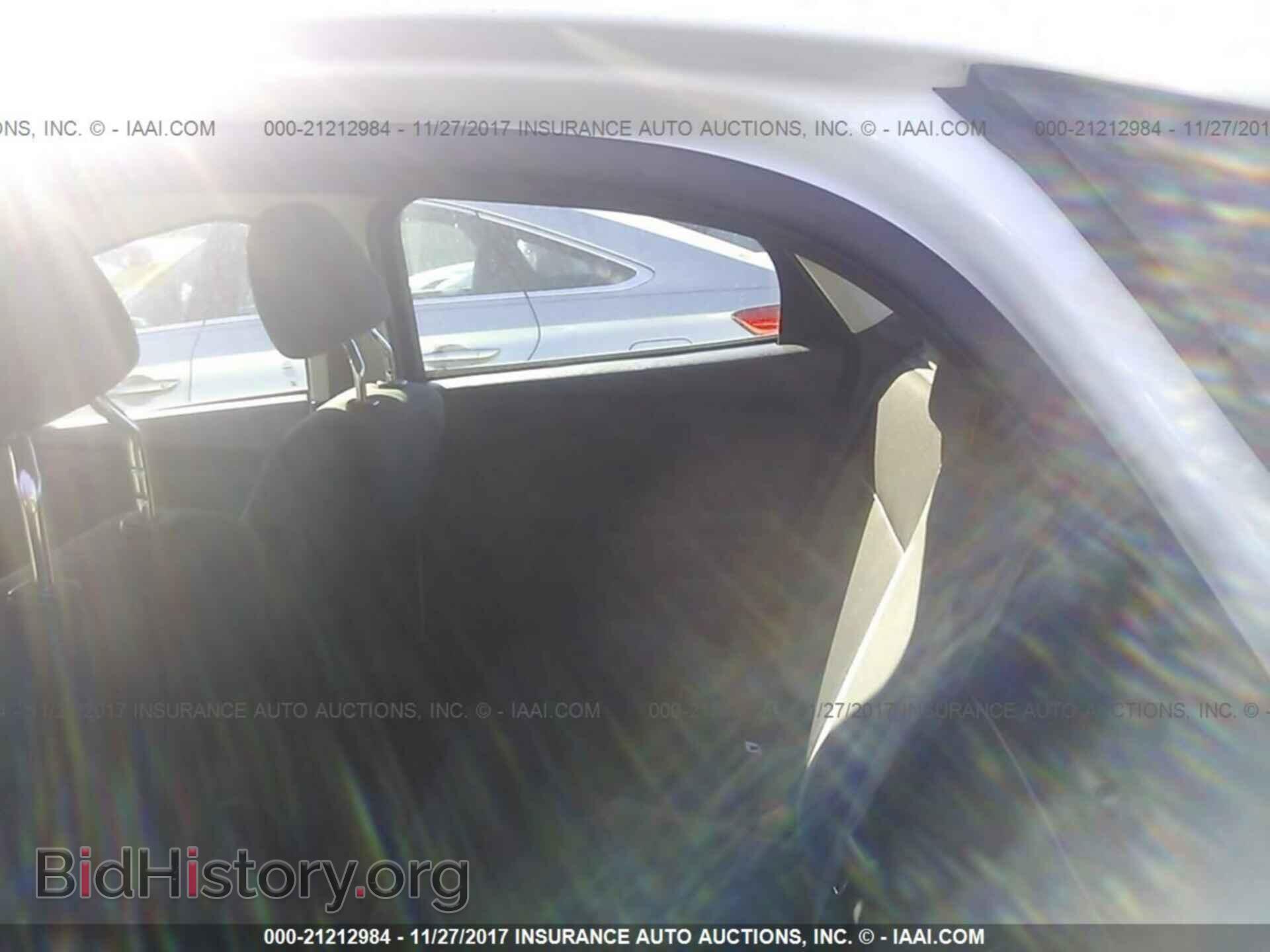 2013 Ford Focus - VIN: 1FADP3E29DL156024 - Photo 8