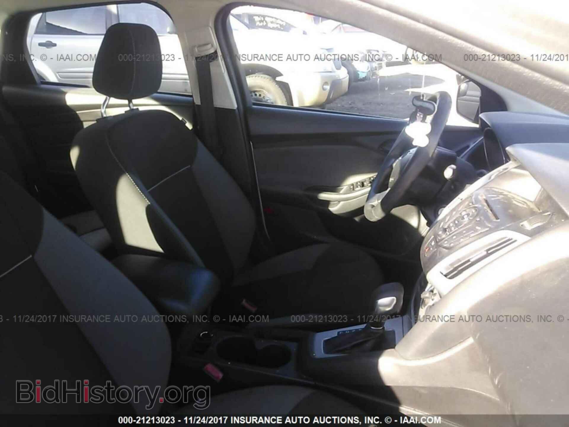 2012 Ford Focus - VIN: 1FAHP3F20CL212012 - Photo 5