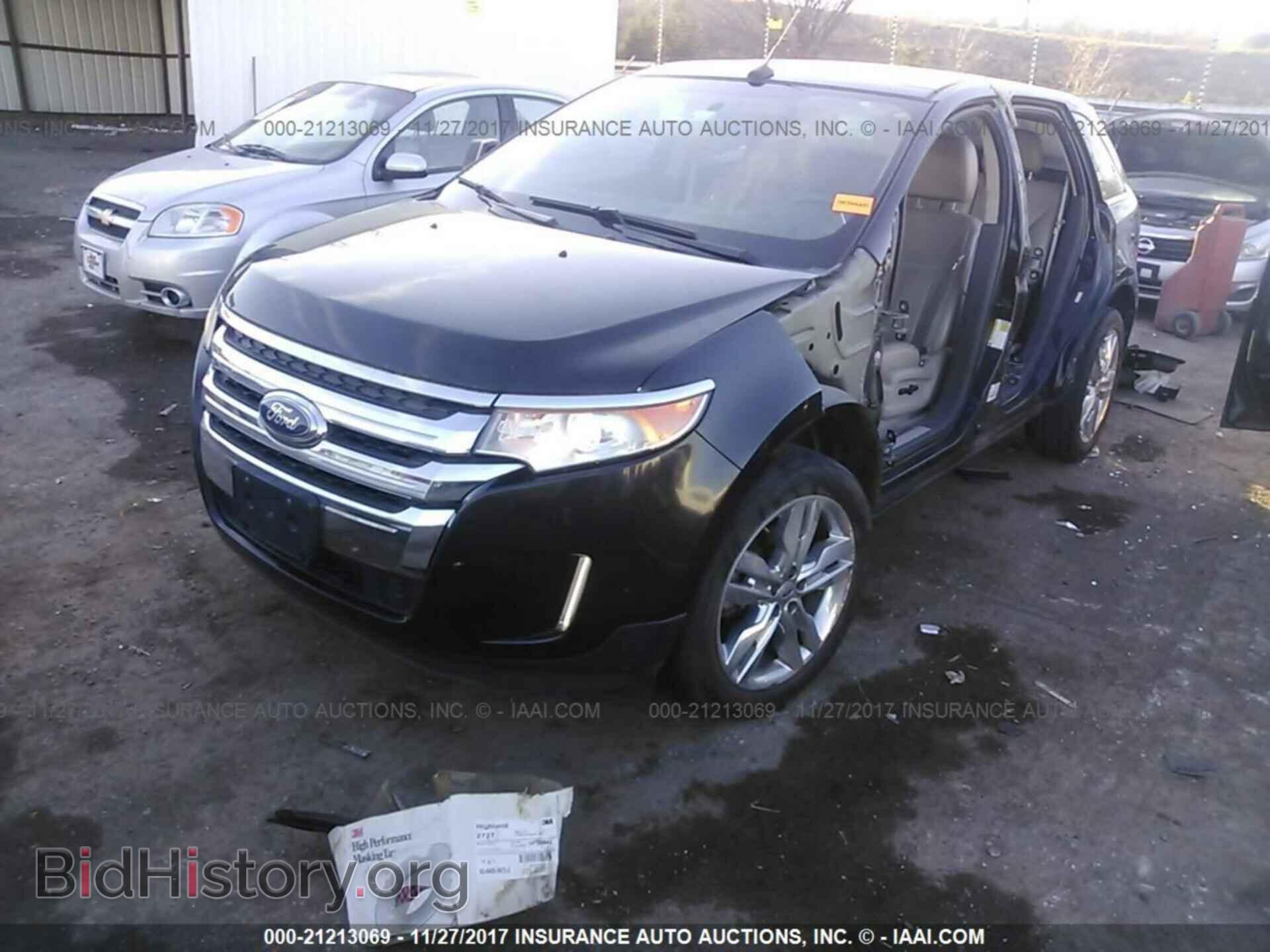 2011 Ford Edge - VIN: 2FMDK3KC3BBA31082 - Photo 2