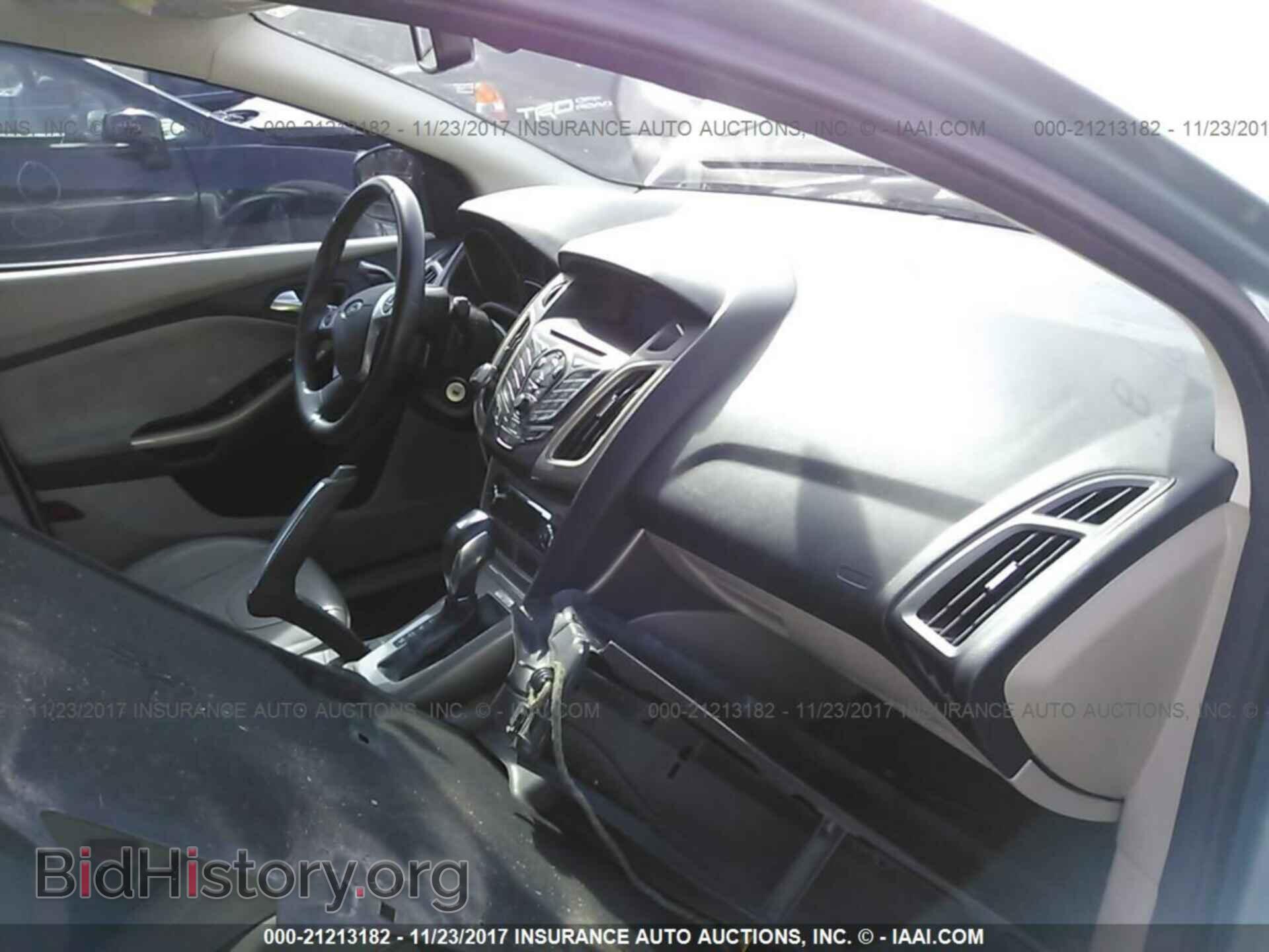 2012 Ford Focus - VIN: 1FAHP3H24CL314989 - Photo 5