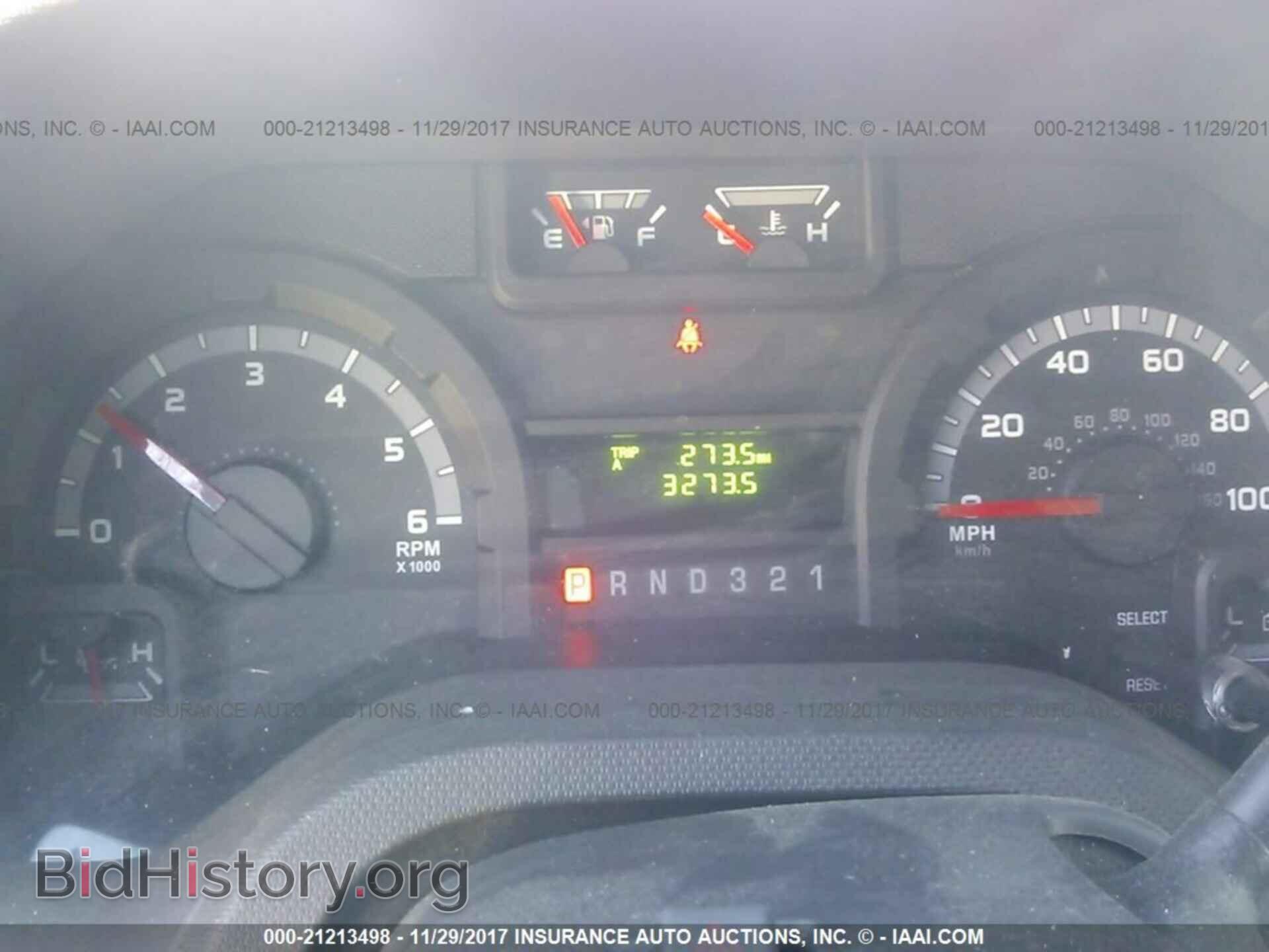 2016 Ford Econoline - VIN: 1FDWE3FL4GDC36325 - Фото 6