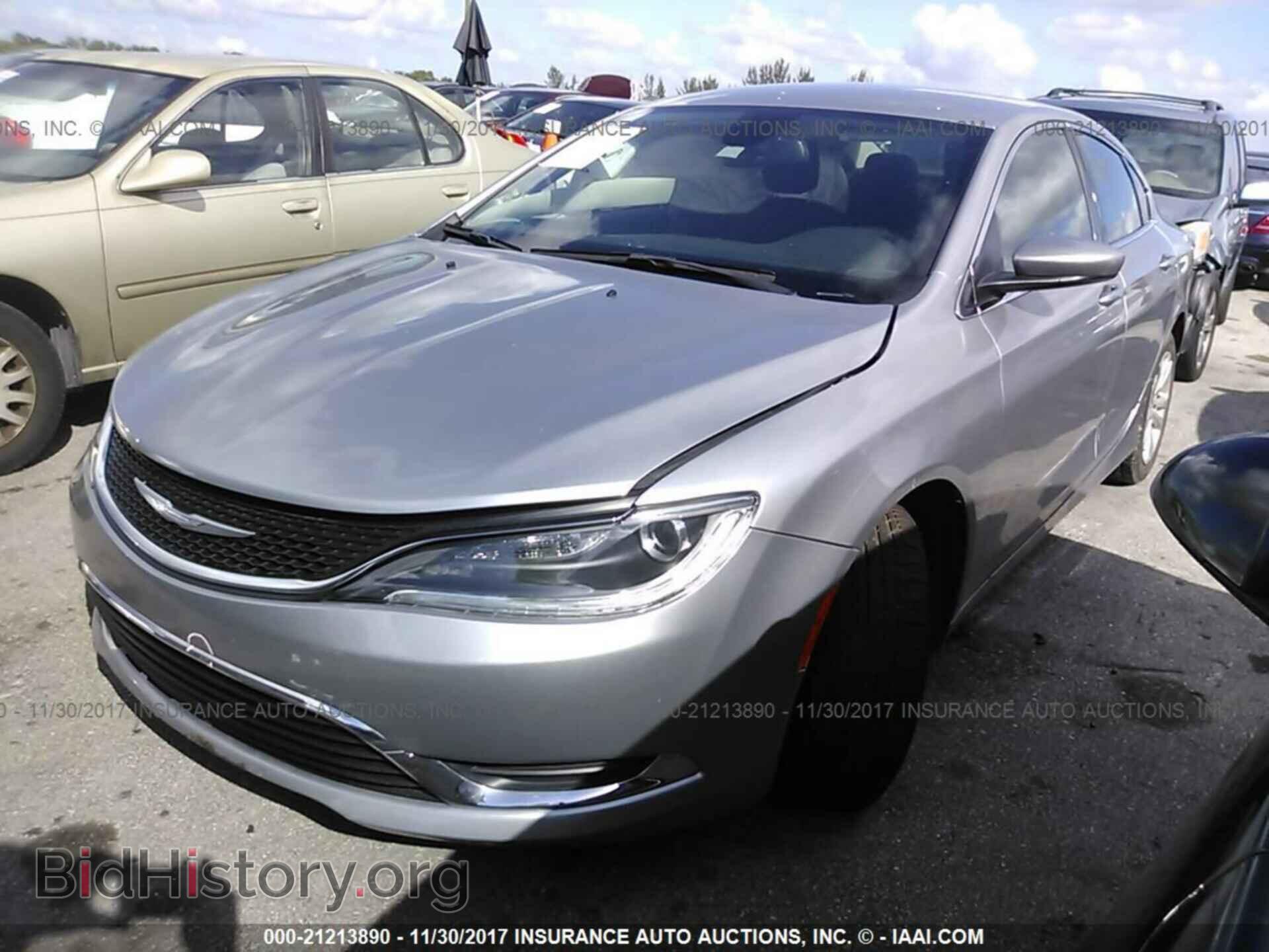 2015 Chrysler 200 - VIN: 1C3CCCAB5FN666549 - Photo 2