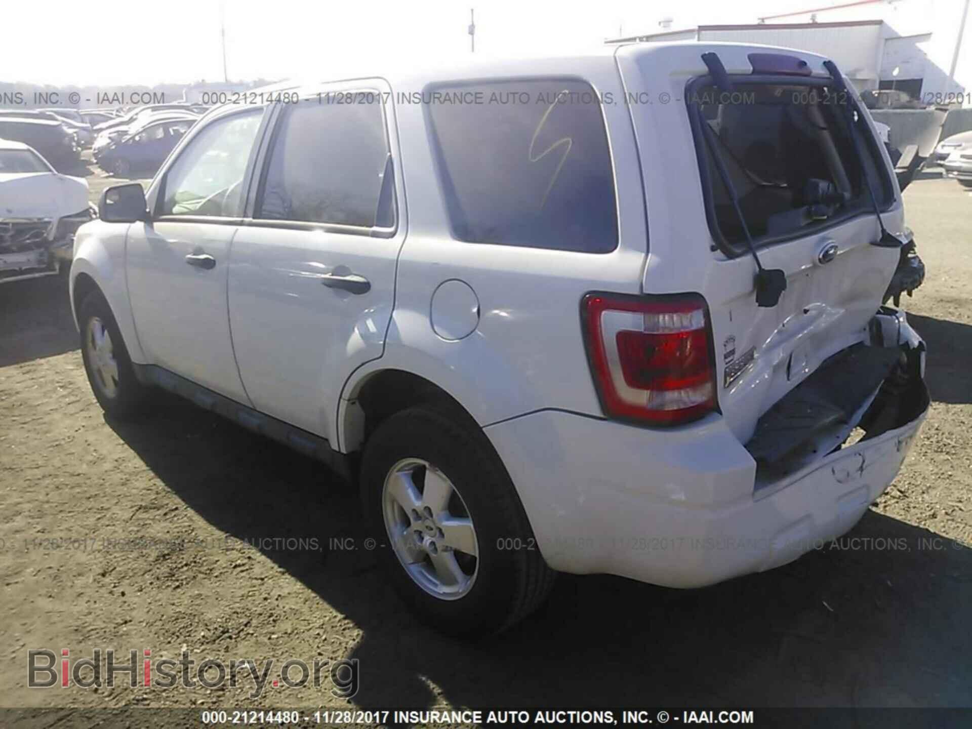 2012 Ford Escape - VIN: 1FMCU0C78CKA62406 - Фото 3