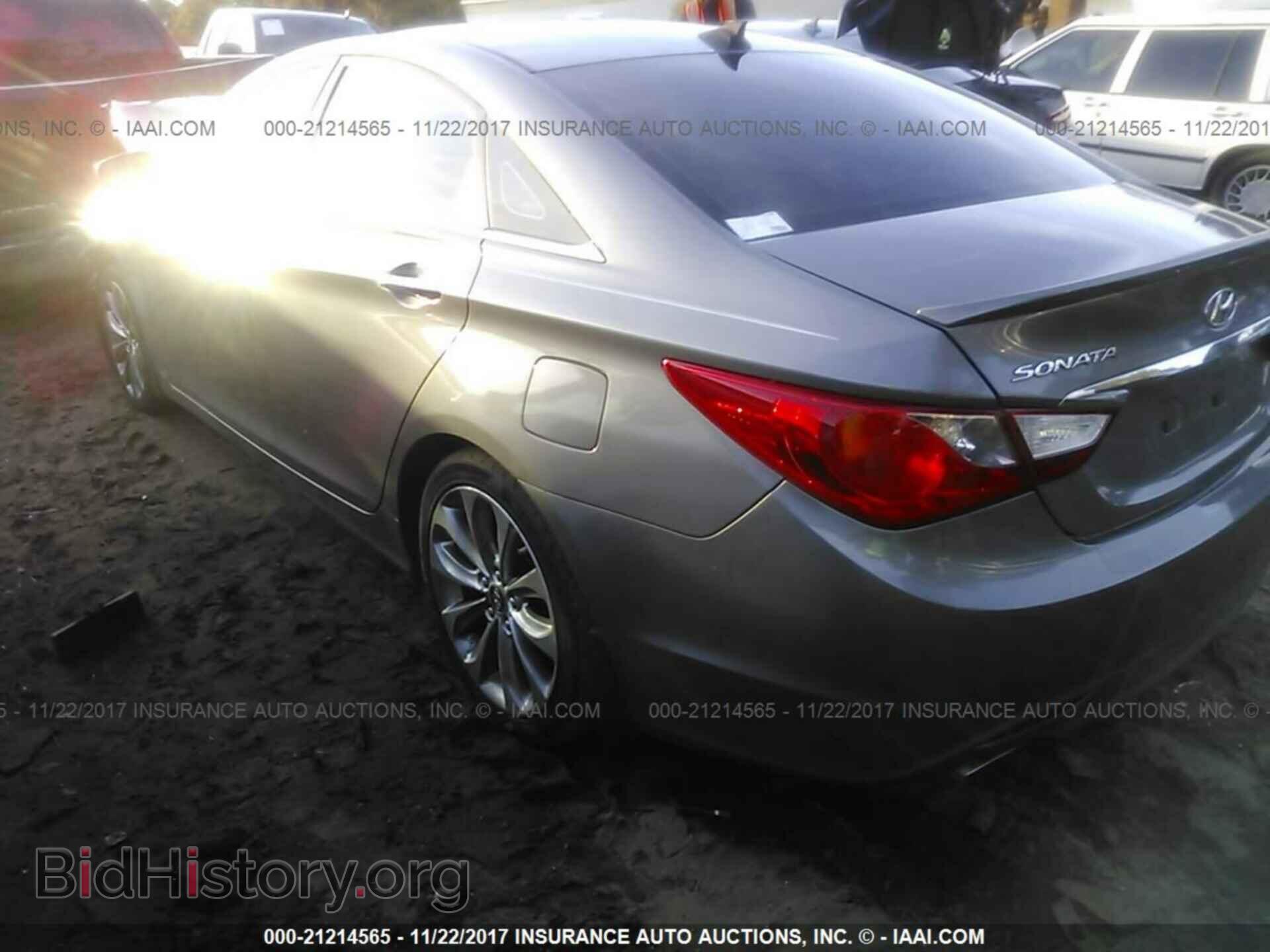 2012 Hyundai Sonata - VIN: 5NPEC4AC2CH474911 - Фото 3