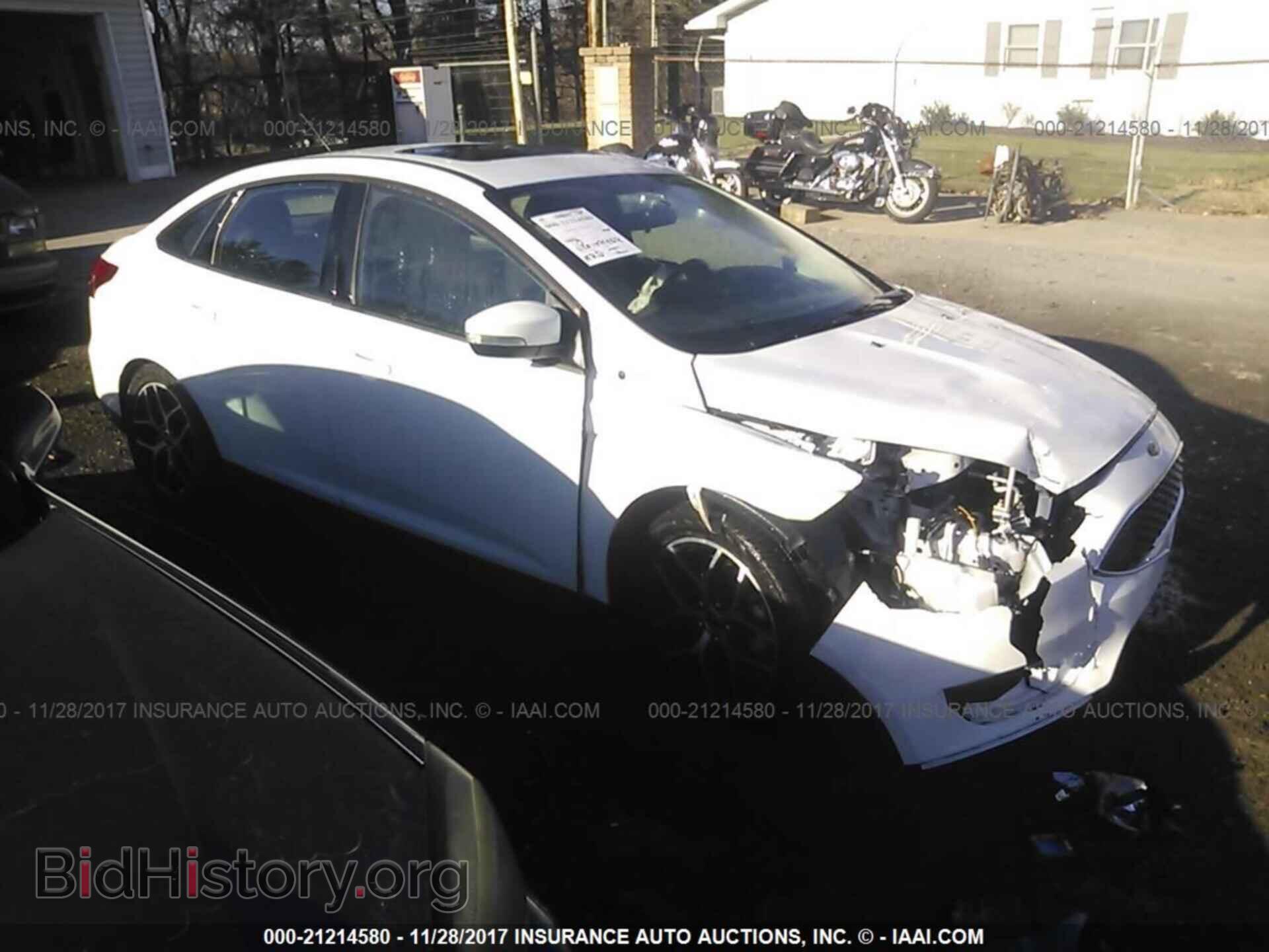Photo 1FADP3H23HL220740 - Ford Focus 2017