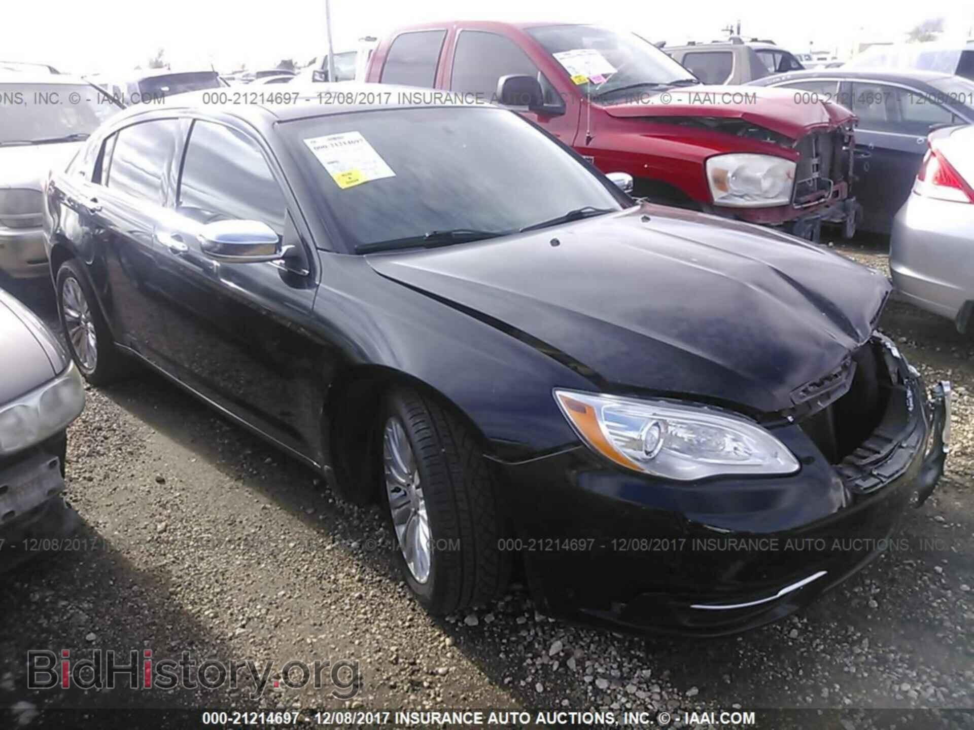 Фотография 1C3CCBCB6CN271069 - Chrysler 200 2012