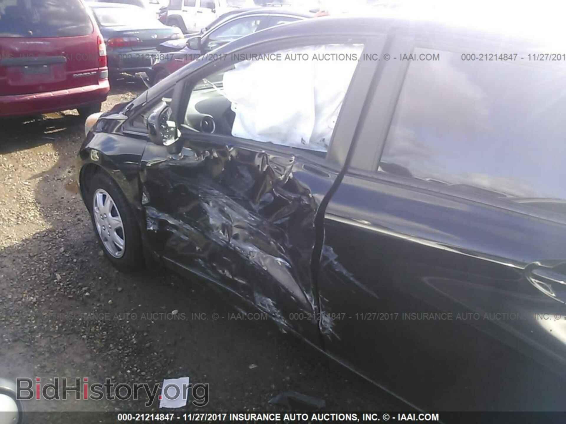 2014 Nissan Versa note - VIN: 3N1CE2CP0EL410670 - Photo 6