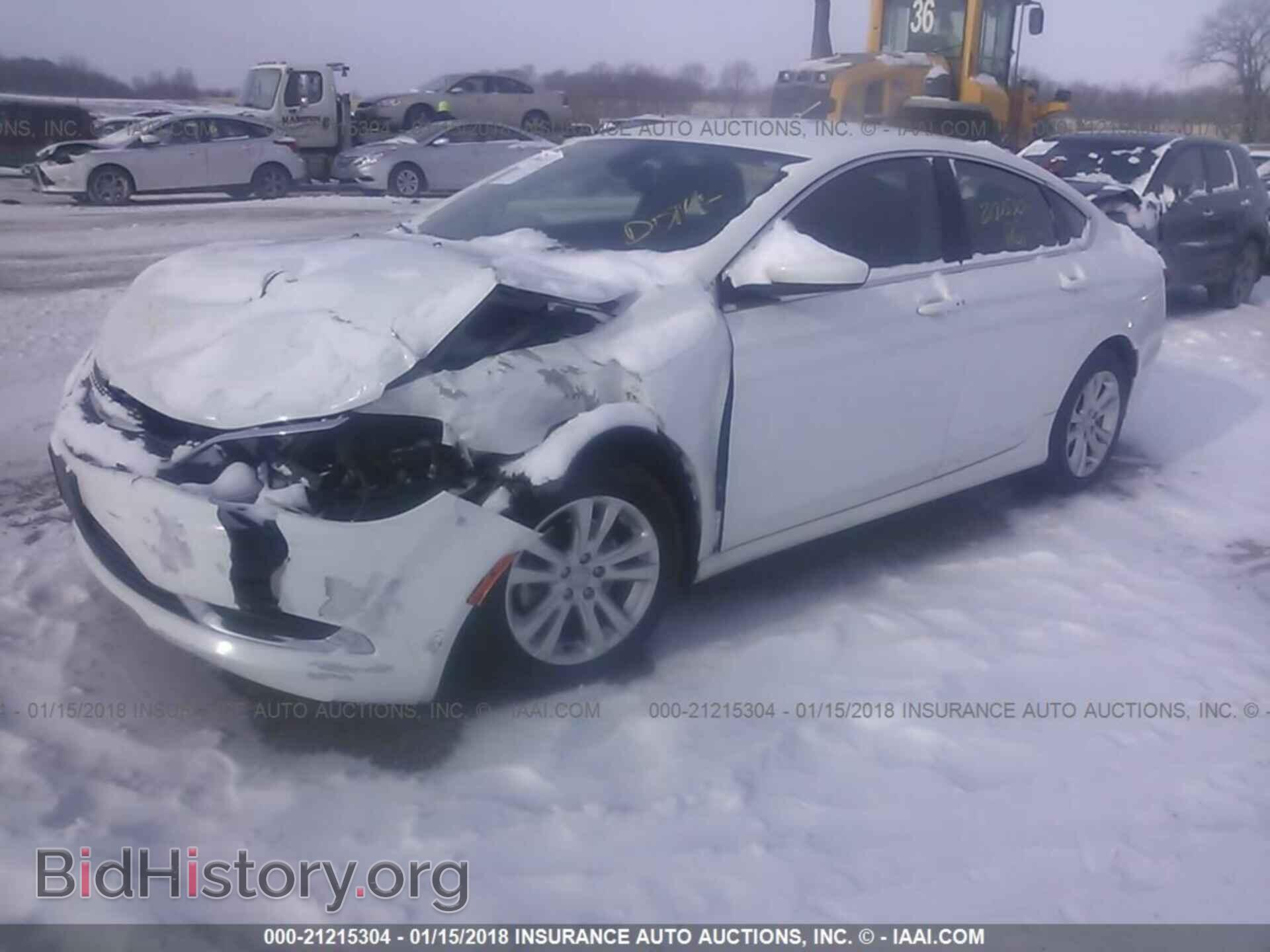 2015 Chrysler 200 - VIN: 1C3CCCAB0FN659833 - Фото 2