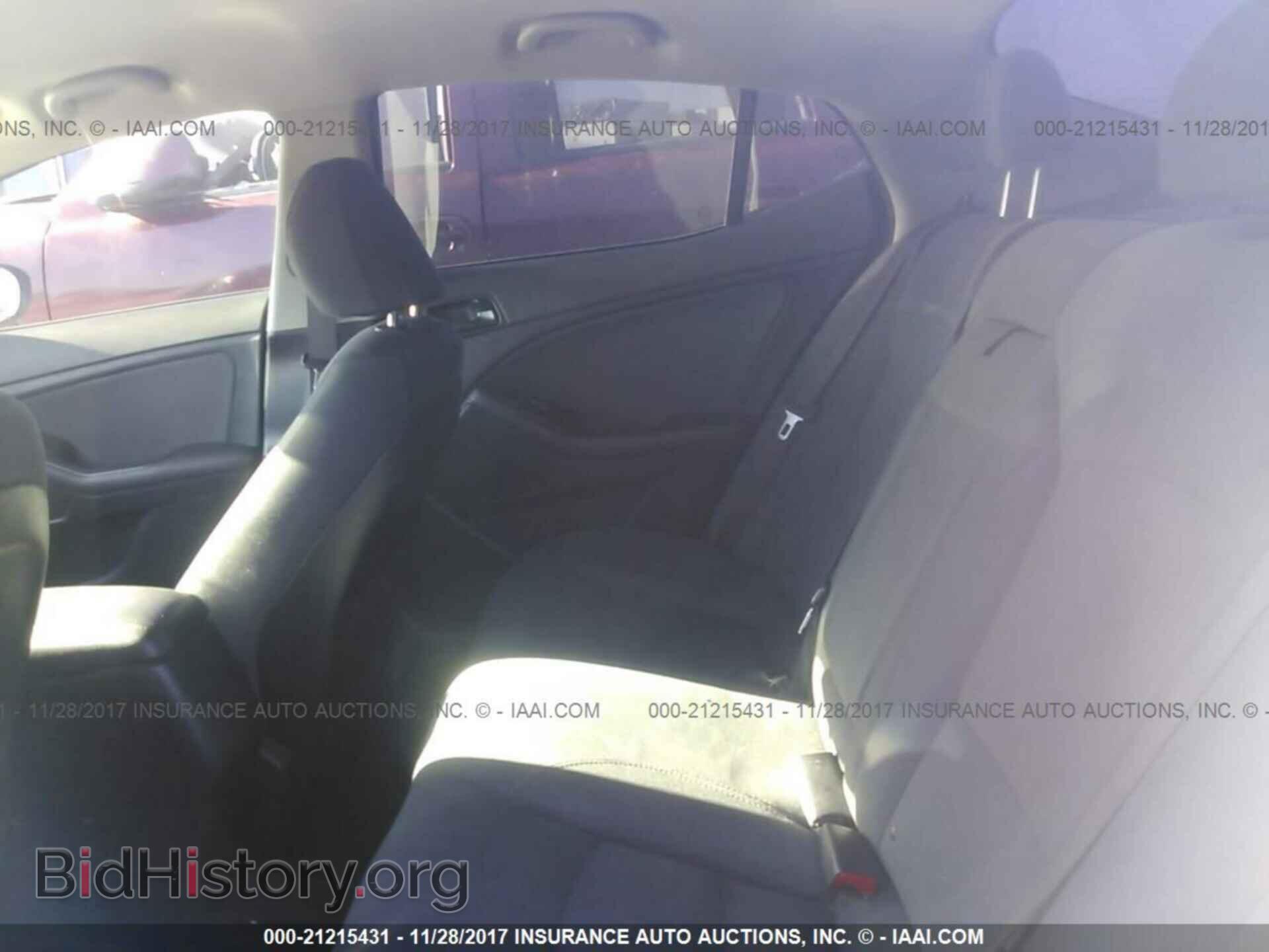 2015 Kia Optima - VIN: 5XXGM4A73FG373871 - Photo 8
