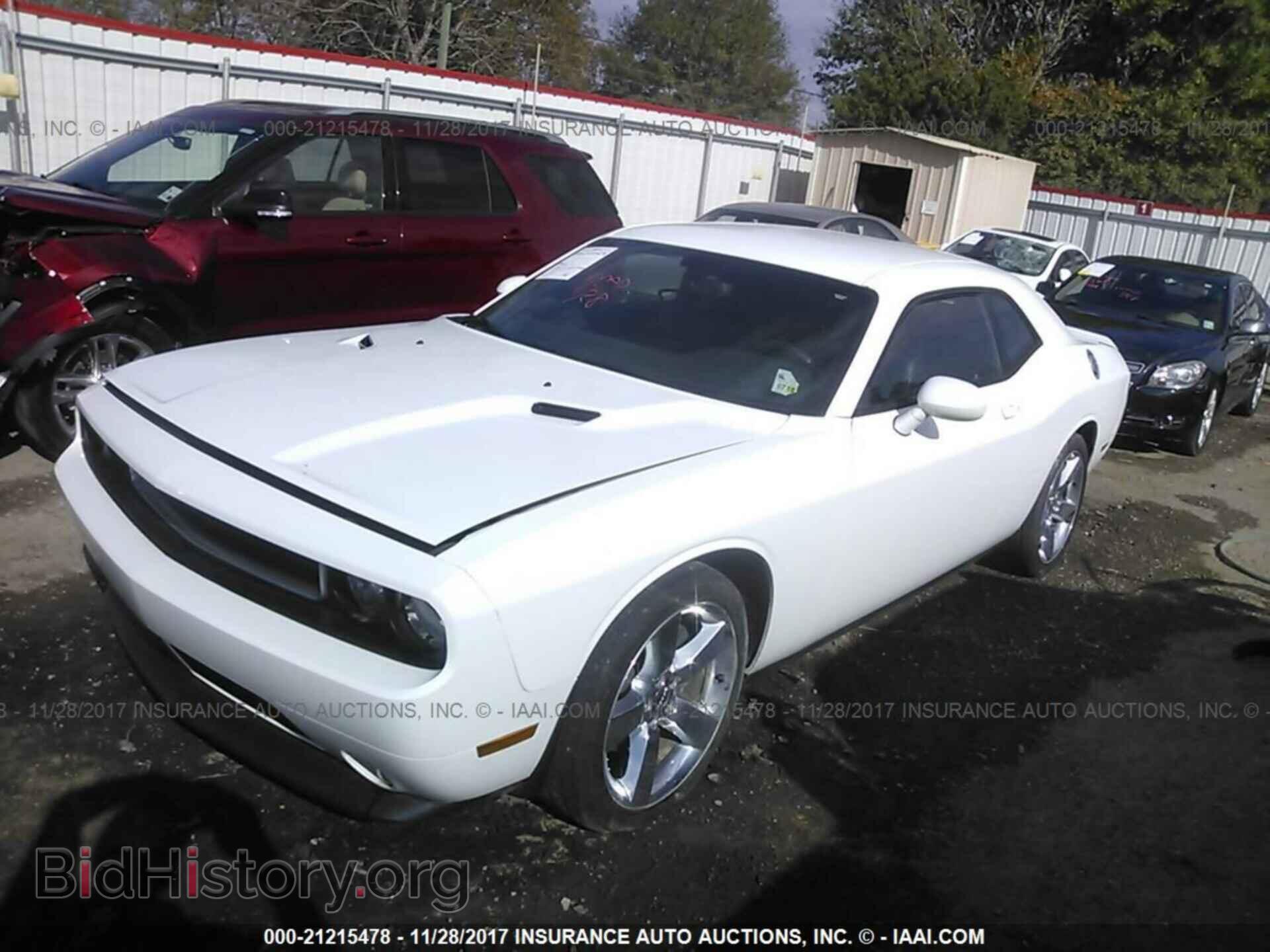 2013 Dodge Challenger - VIN: 2C3CDYAG2DH540354 - Photo 2