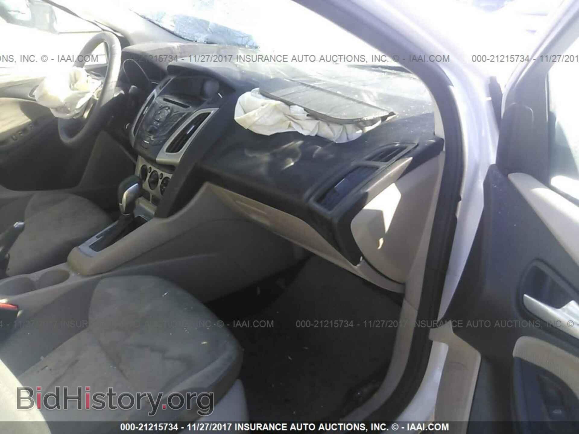 2012 Ford Focus - VIN: 1FAHP3F25CL356526 - Photo 5