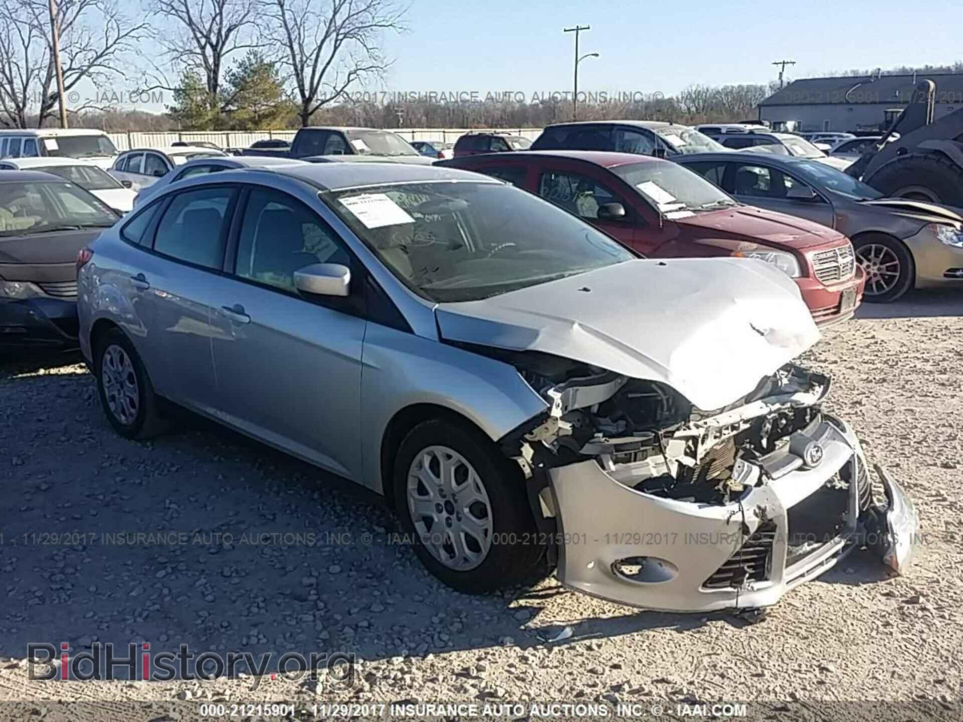 Photo 1FAHP3F20CL409018 - Ford Focus 2012
