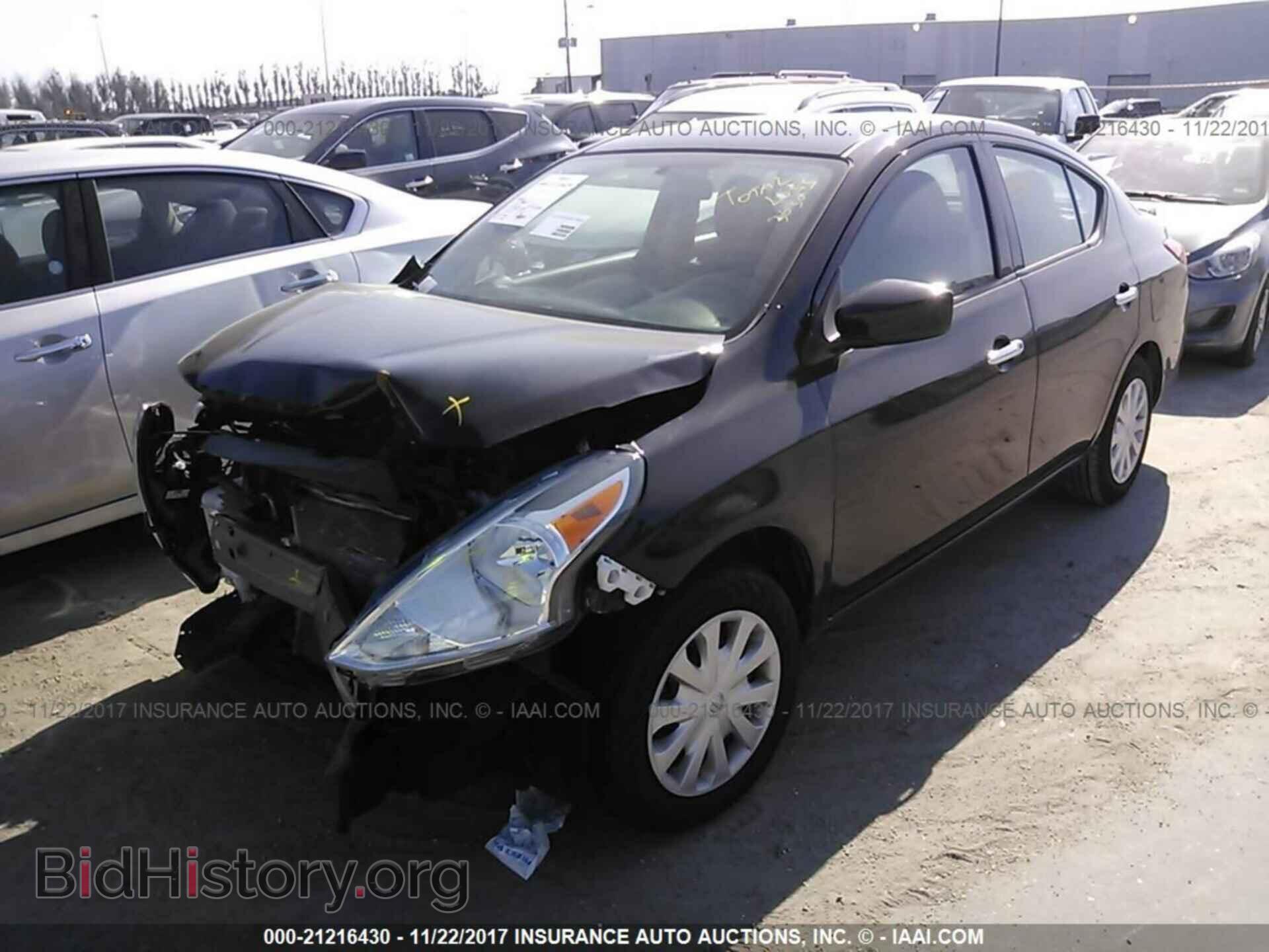 2017 Nissan Versa - VIN: 3N1CN7AP1HL808510 - Фото 2