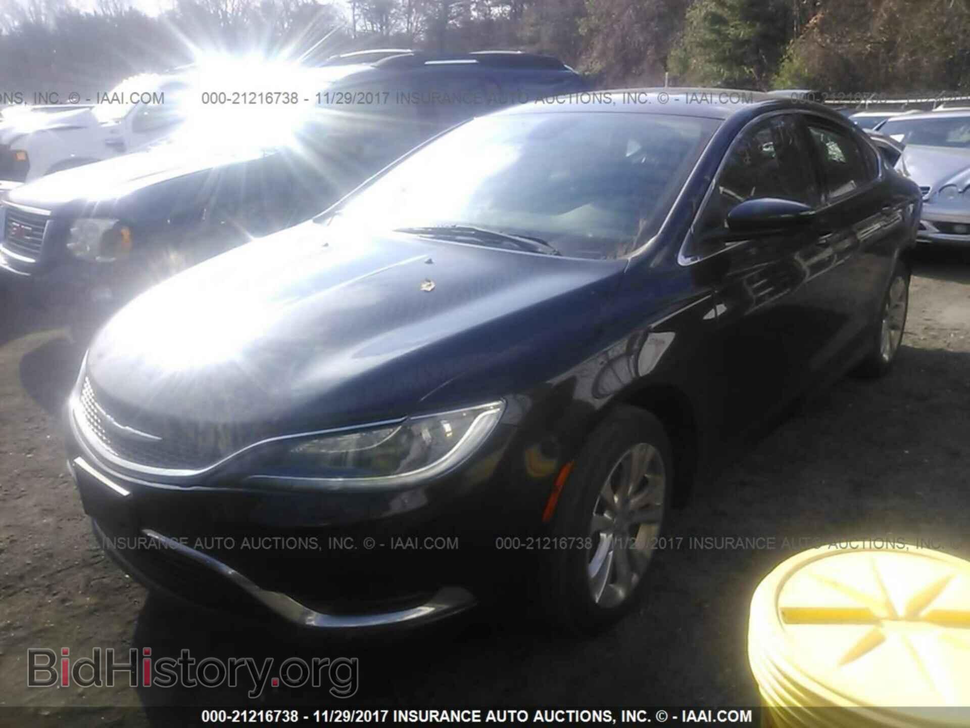 2015 Chrysler 200 - VIN: 1C3CCCAB9FN755895 - Photo 2