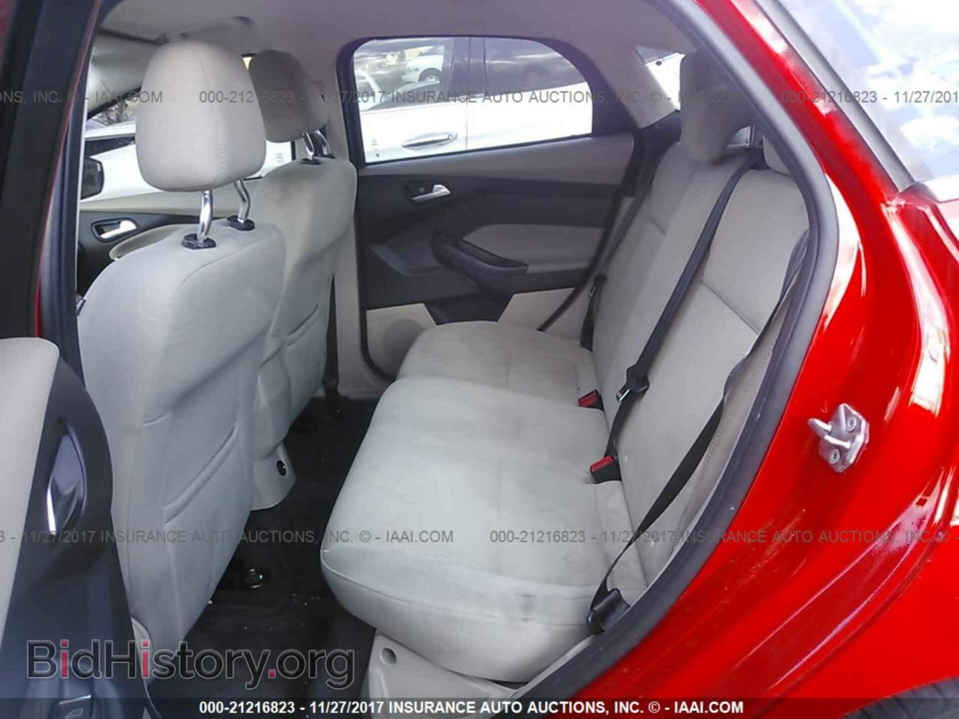 2012 Ford Focus - VIN: 1FAHP3M20CL302117 - Фото 8
